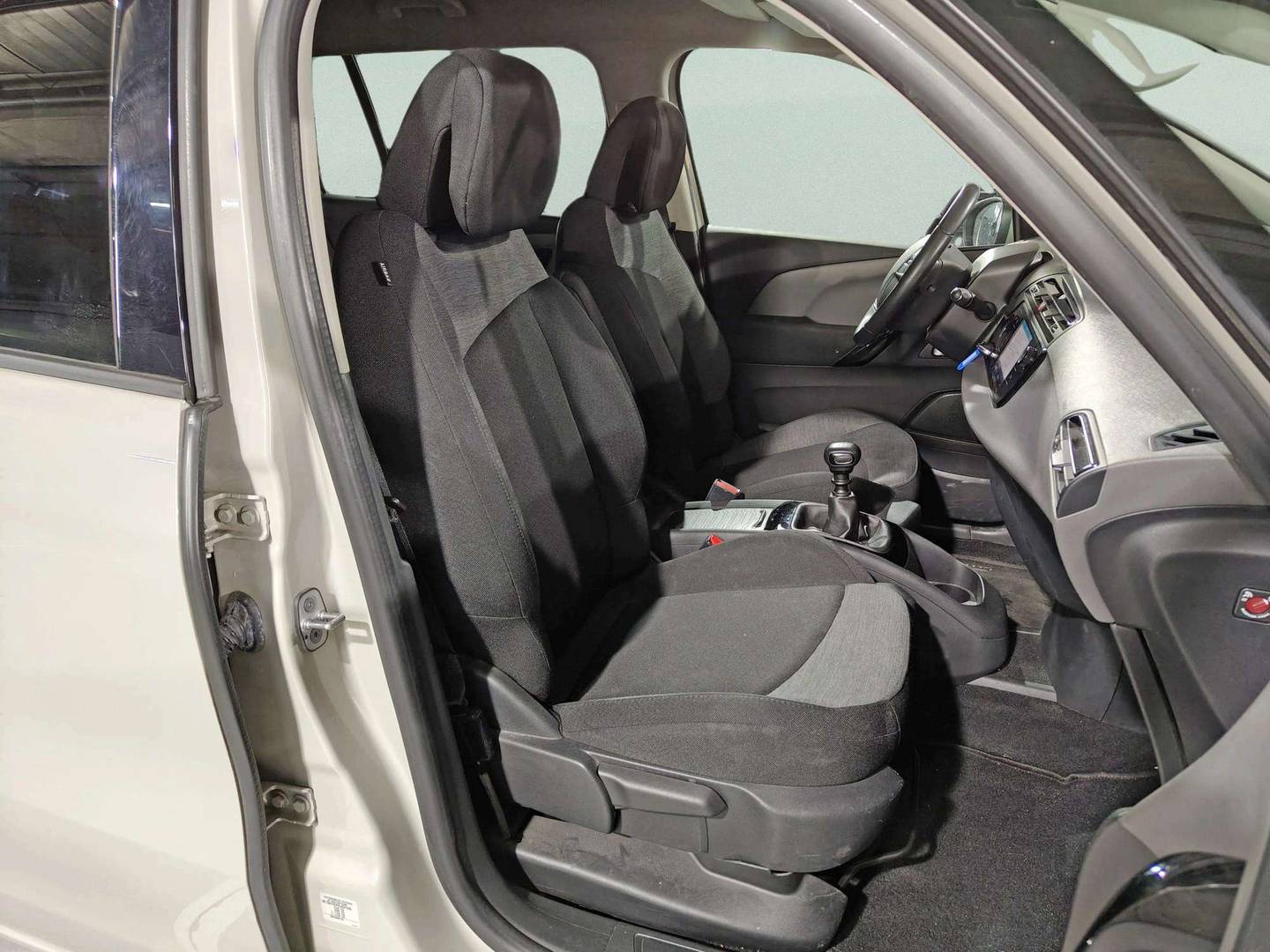 Citroën Grand C4 Spacetourer Citroën Grand C4 Spacetourer BlueHDi 130 S&S Feel (130 CV) 7 Plazas al mejor precio