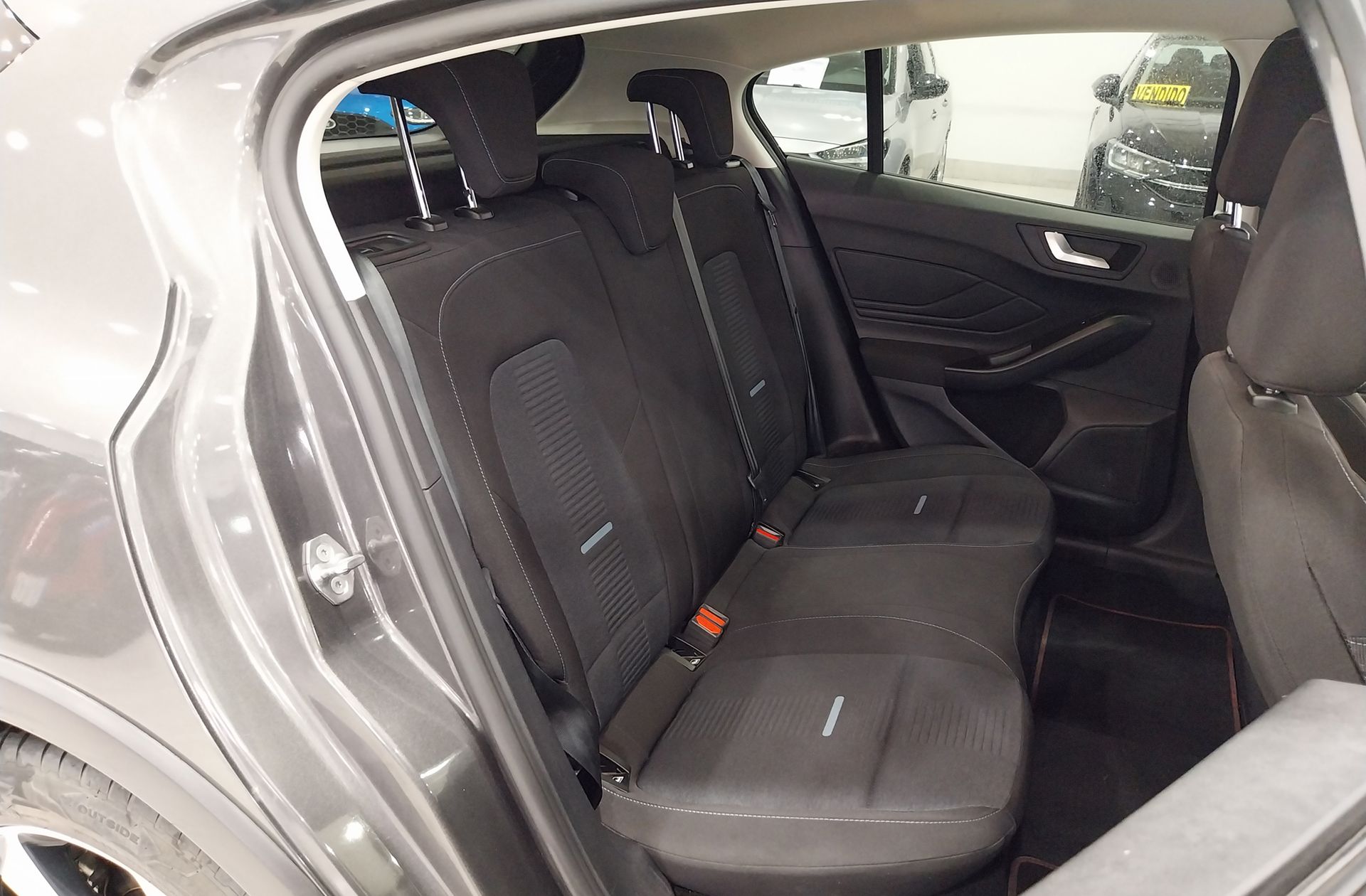 Ford Focus 1.0 EcoBoost MHEV Active - foto 19