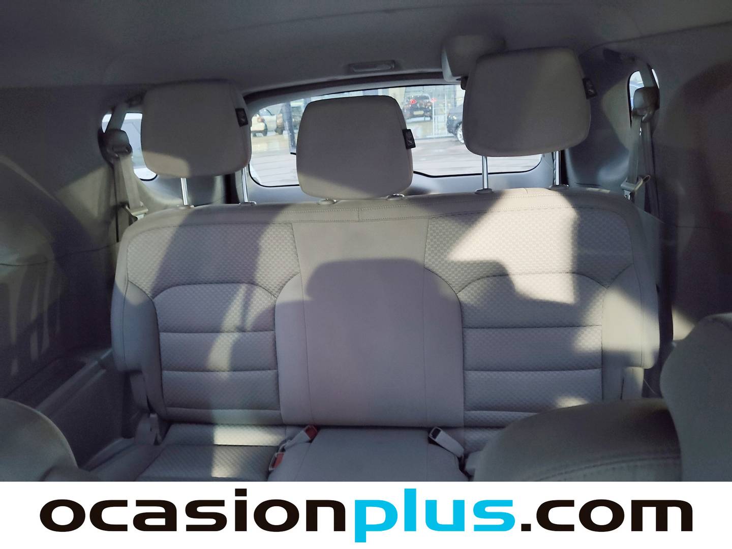 Foto asientos delanteros SsangYong Rodius Ssangyong Rodius D22T Premium (178 CV) 7 PLAZAS