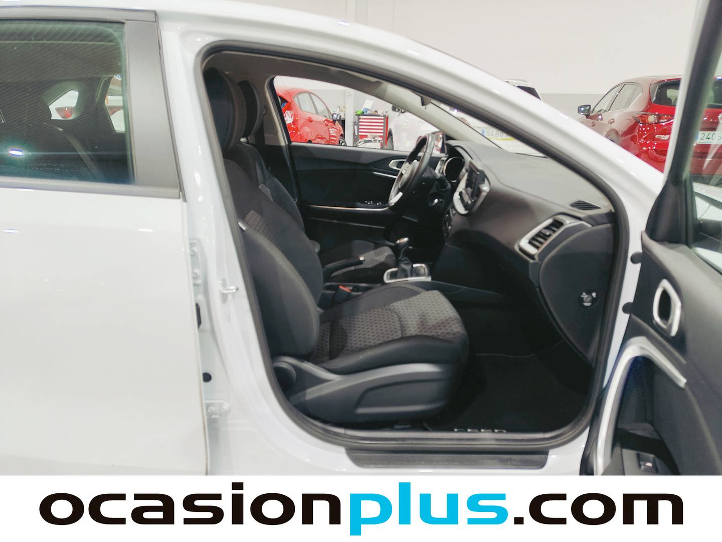 Foto KIA Ceed Kia Ceed 1.0 T-GDi Concept (100 CV)