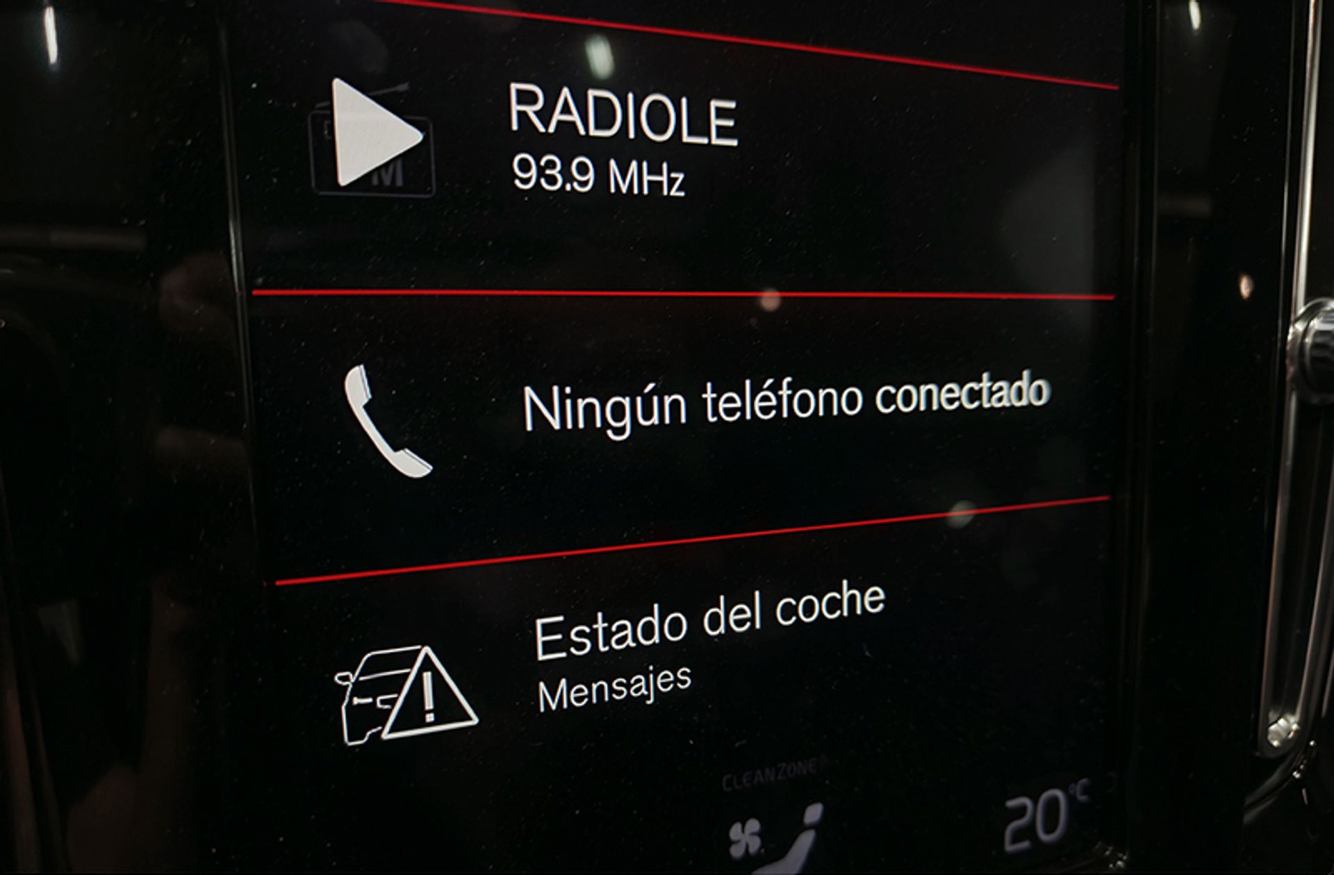Volvo XC40 D3 R-Design - foto 33