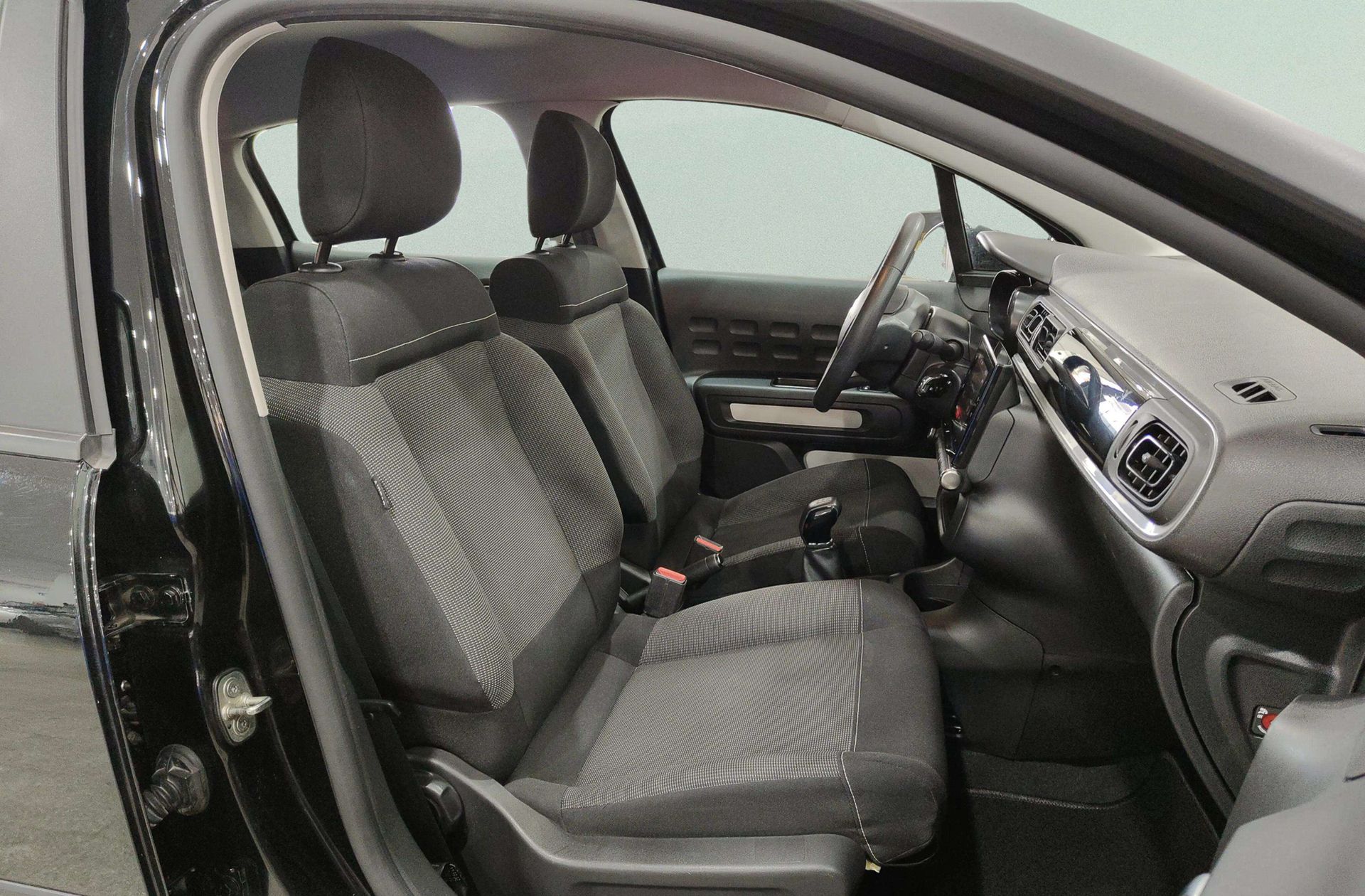 Citroën C3 PureTech 83 Plus - foto 16