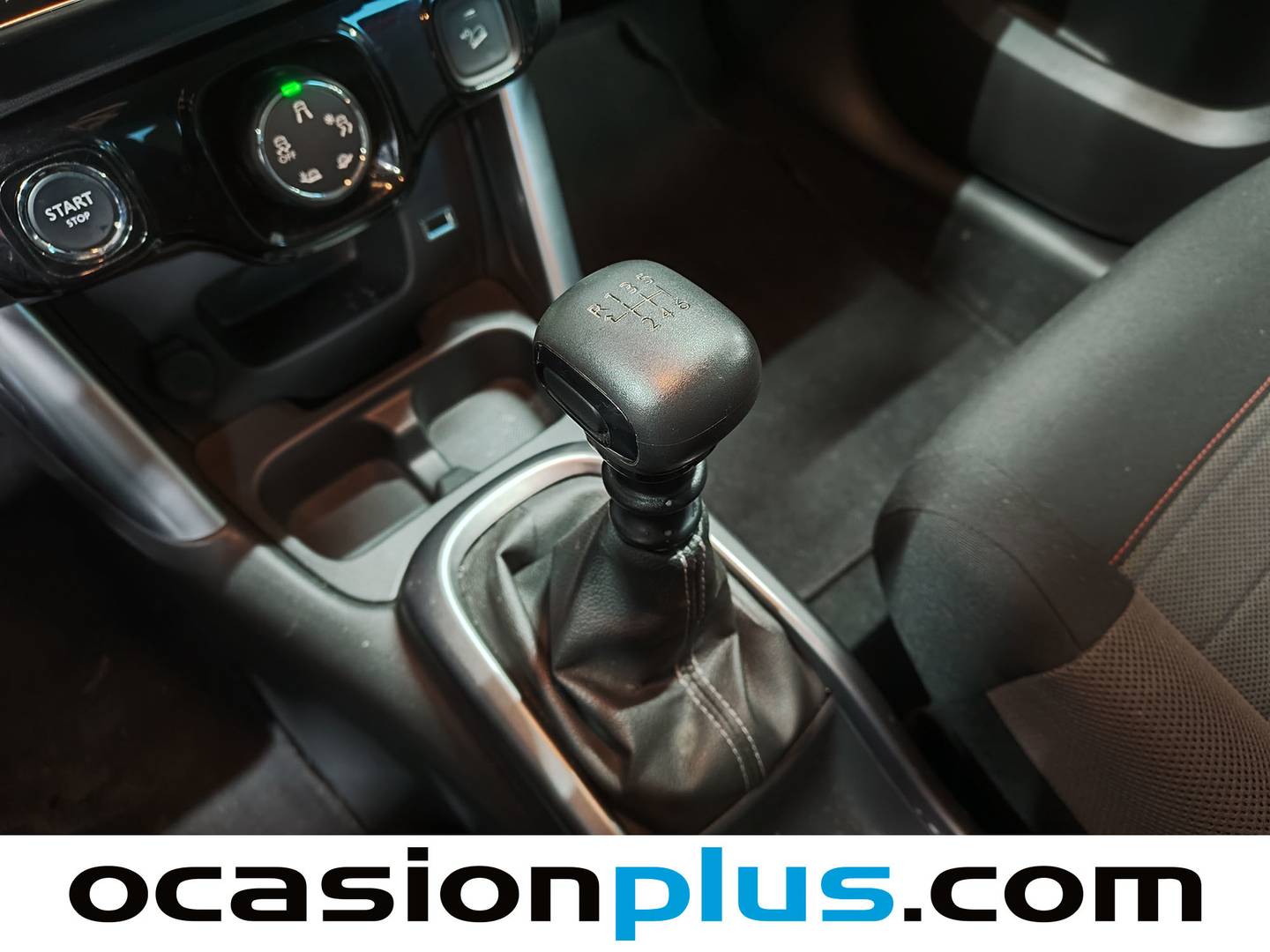 Foto Citroën C3 Aircross Citroen C3 Aircross PureTech 110 S&S Shine (110 CV)