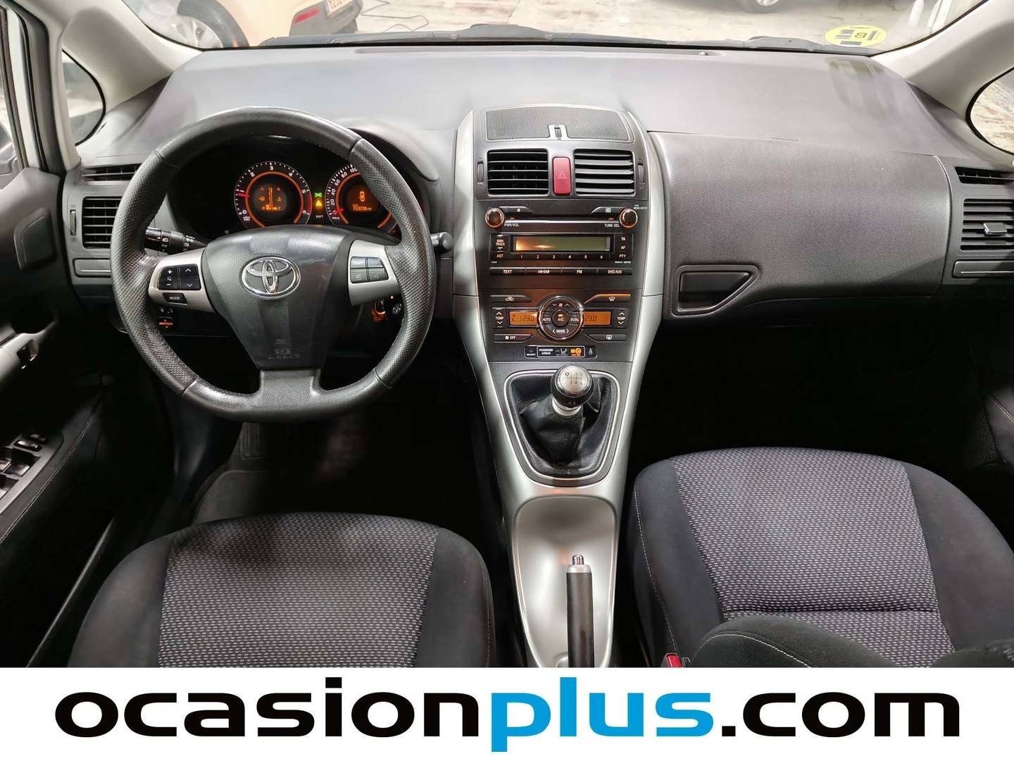 Foto Toyota Auris Toyota Auris 1.4 D-4D Active (90 CV)