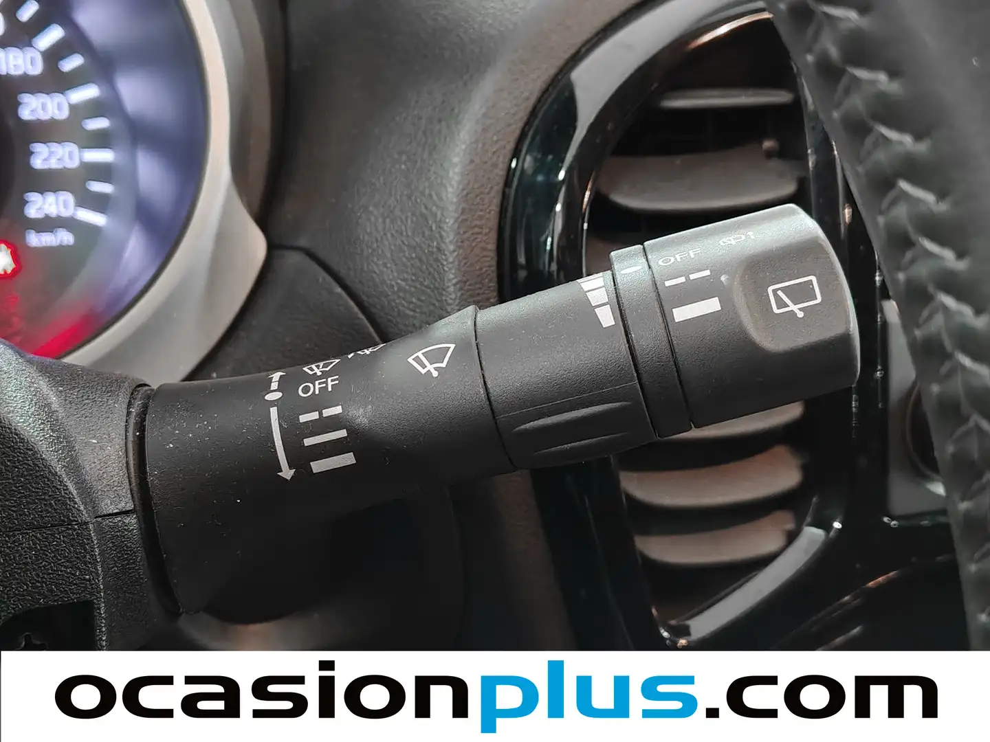 Foto Nissan JUKE Nissan Juke 1.6i Visia  (112 CV)