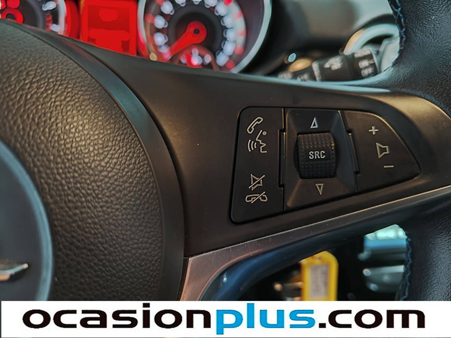 Foto Opel Adam Opel Adam 1.4 XEL GLP Glam (87 CV)