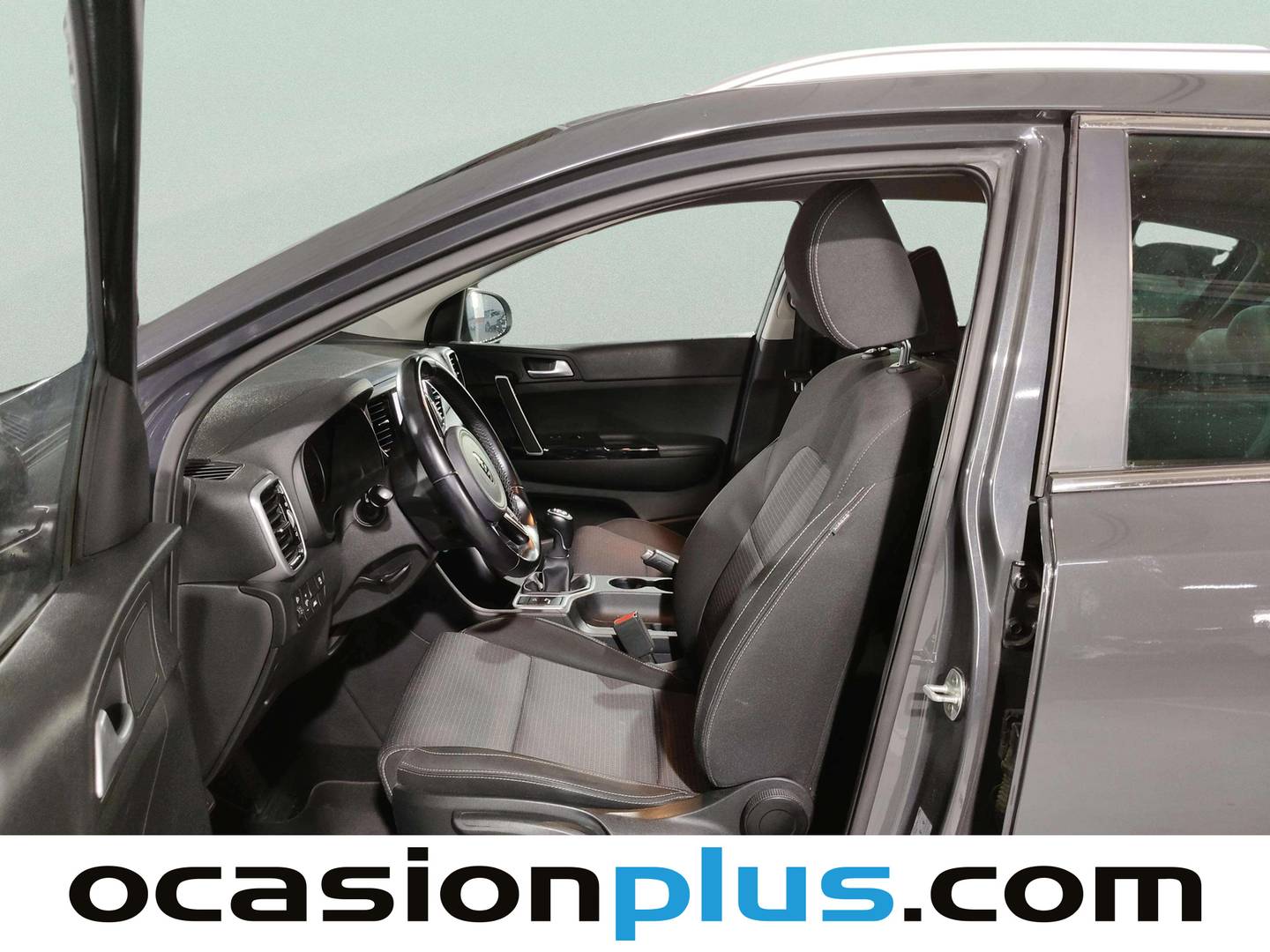 Foto asientos delanteros KIA Sportage KIA Sportage 1.6 CRDi MHEV Drive Plus 4x2 (136 CV)