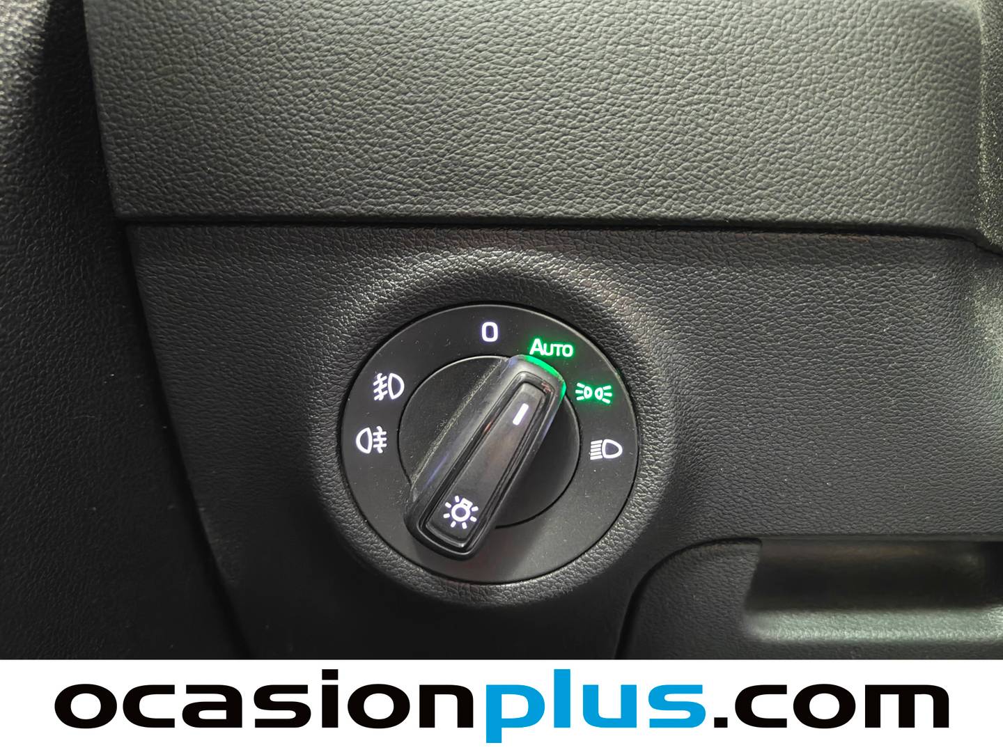 Skoda Karoq Skoda Karoq 1.6 TDI Ambition (115 CV) de ocasión