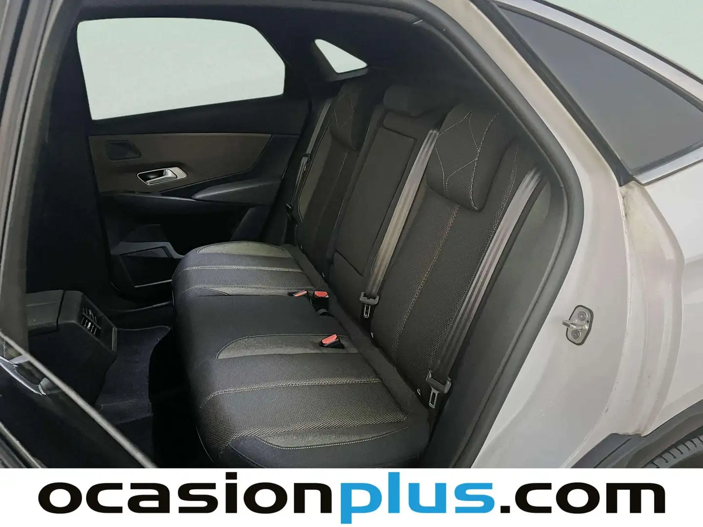 Foto DS DS 7 Crossback DS DS7 Crossback PureTech 130 Bastille+ AT (131 CV)