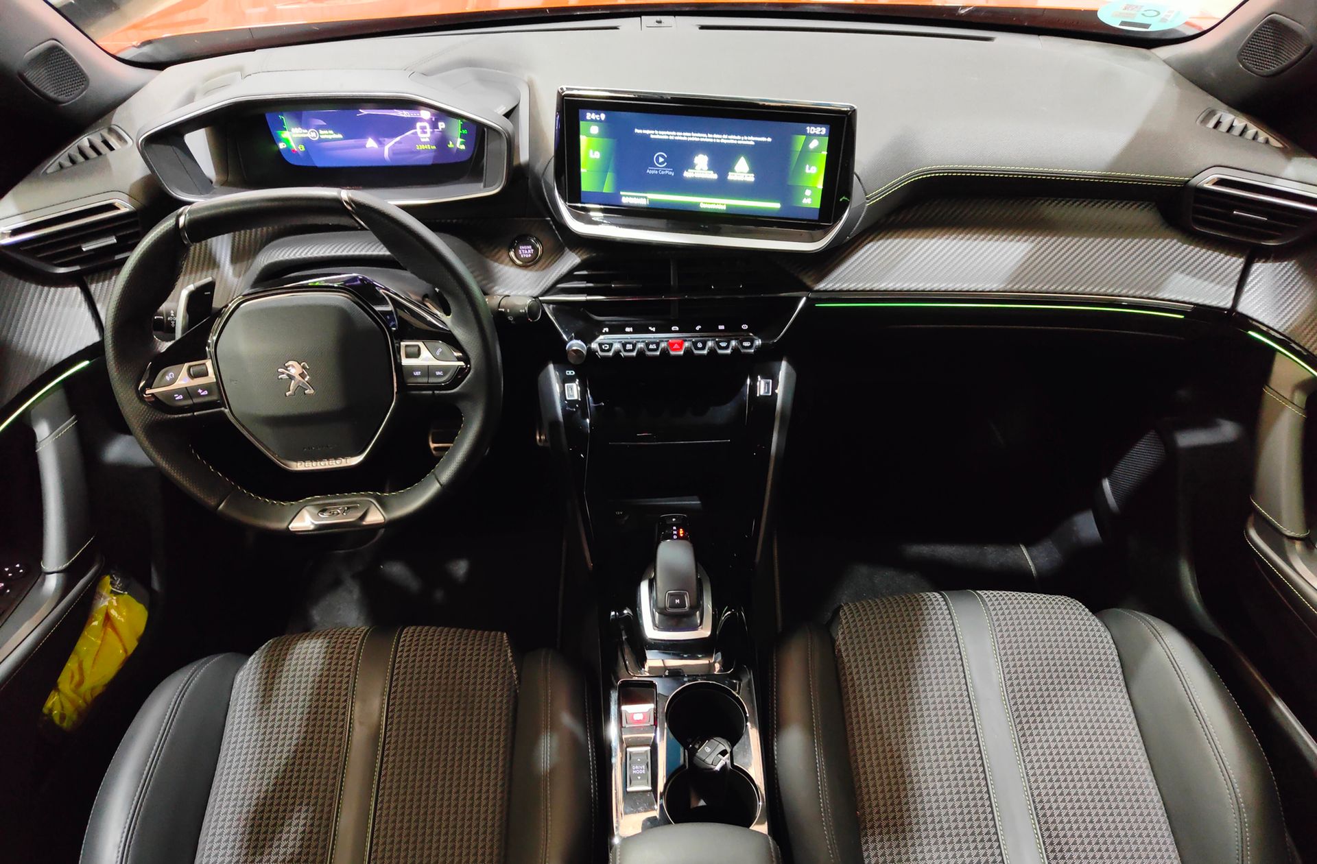 Peugeot 2008 PureTech 130 GT Line EAT8 - foto 6