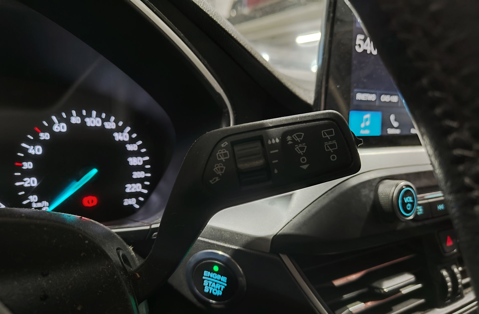 Ford Focus 1.0 EcoBoost Trend+ - foto 26