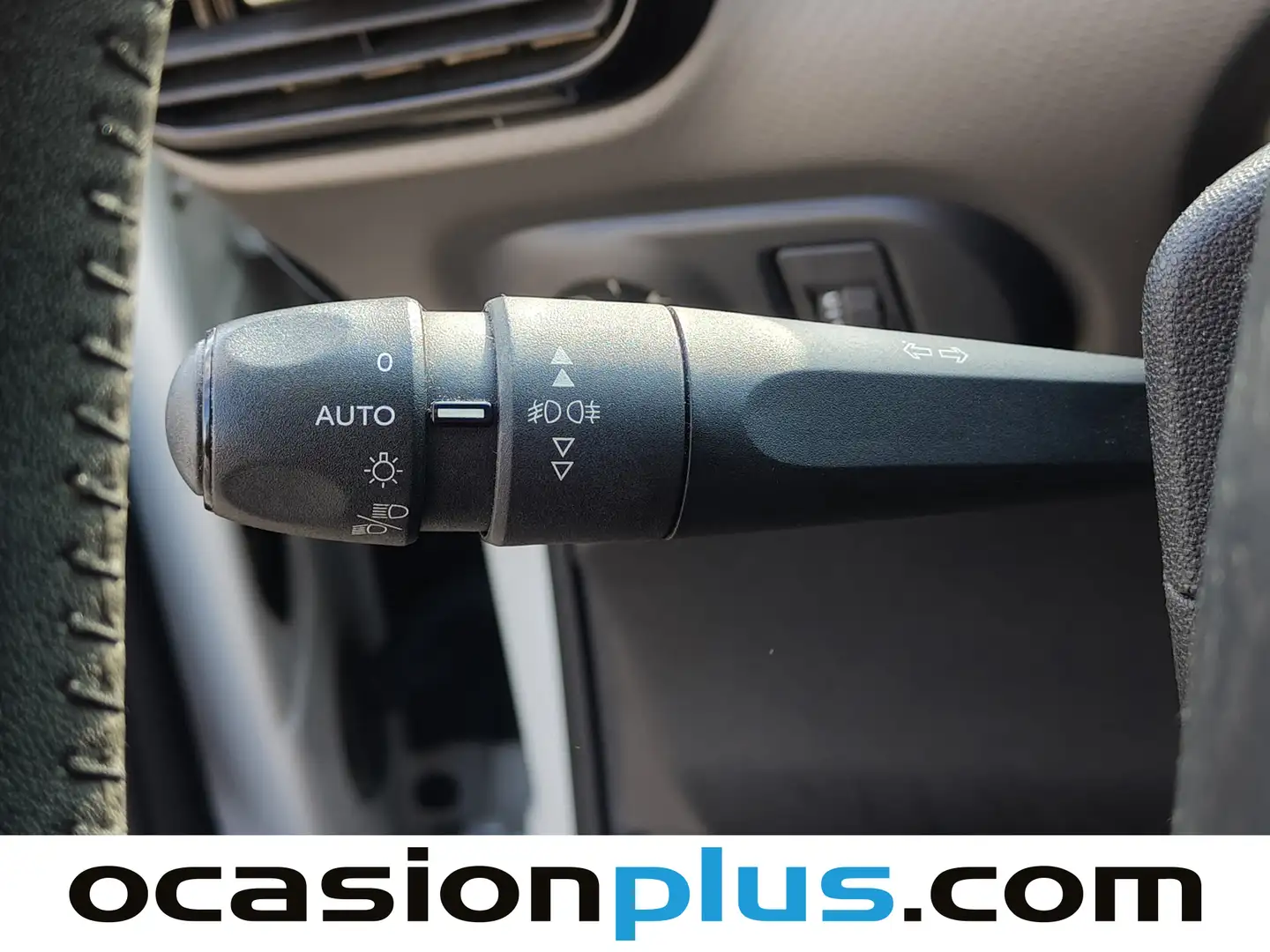 Foto Citroën C4 Cactus Citroen C4 Cactus 1.6 BlueHDI Shine (100 CV)