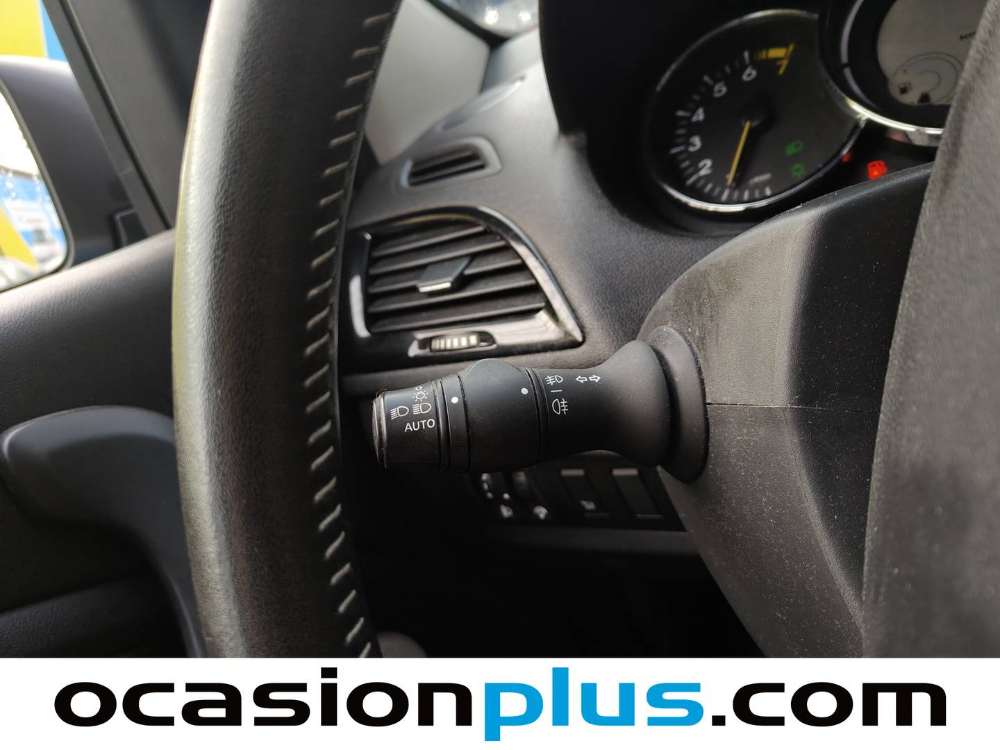 Foto Renault Mégane Renault Megane Sport Tourer Bose TCe (130 CV) EDC