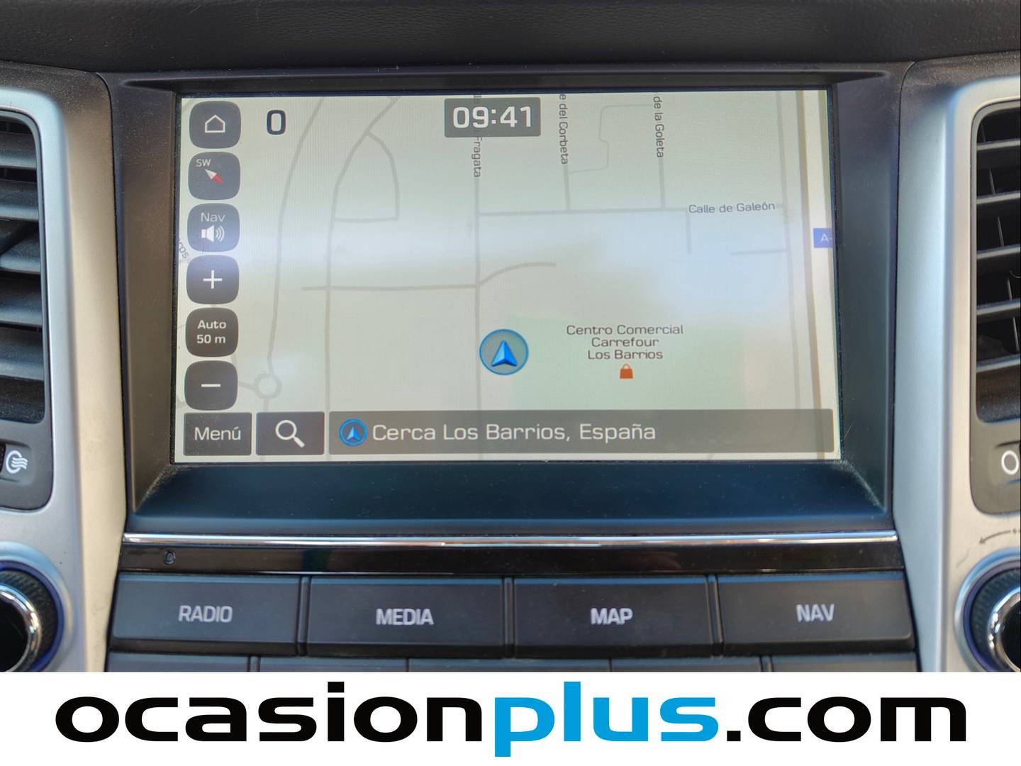 Equipamiento del Hyundai Tucson Hyundai Tucson 1.7 CRDI BlueDrive Link Sky 4x2 (115 CV)