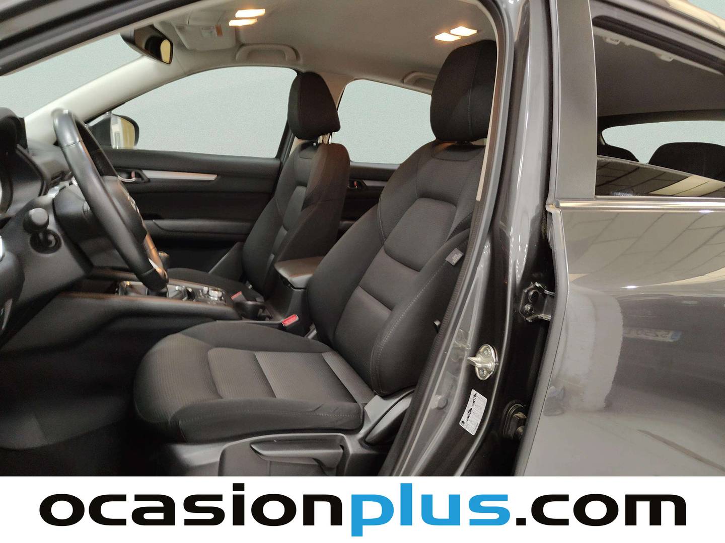 Foto asientos delanteros Mazda CX-5 Mazda CX-5 2.0 G Evolution Navi 2WD (165 CV)