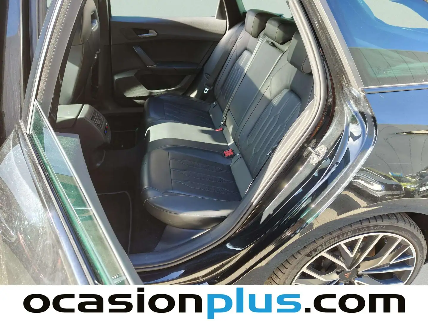 Foto Cupra León CUPRA Leon Sportstourer 1.4 e-Hybrid DSG (245 CV)