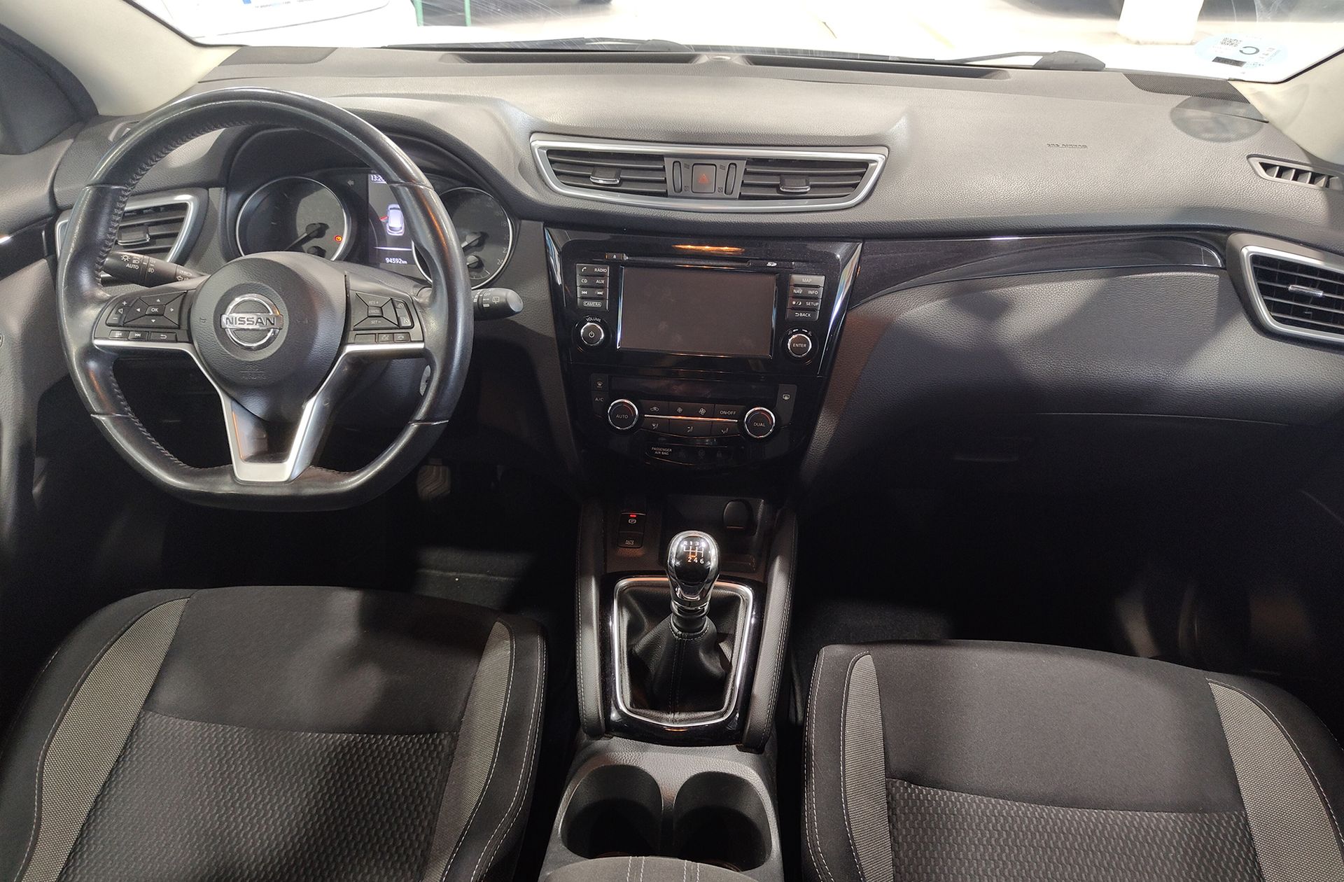 Nissan Qashqai dCi 110 Acenta 4x2 - foto 6