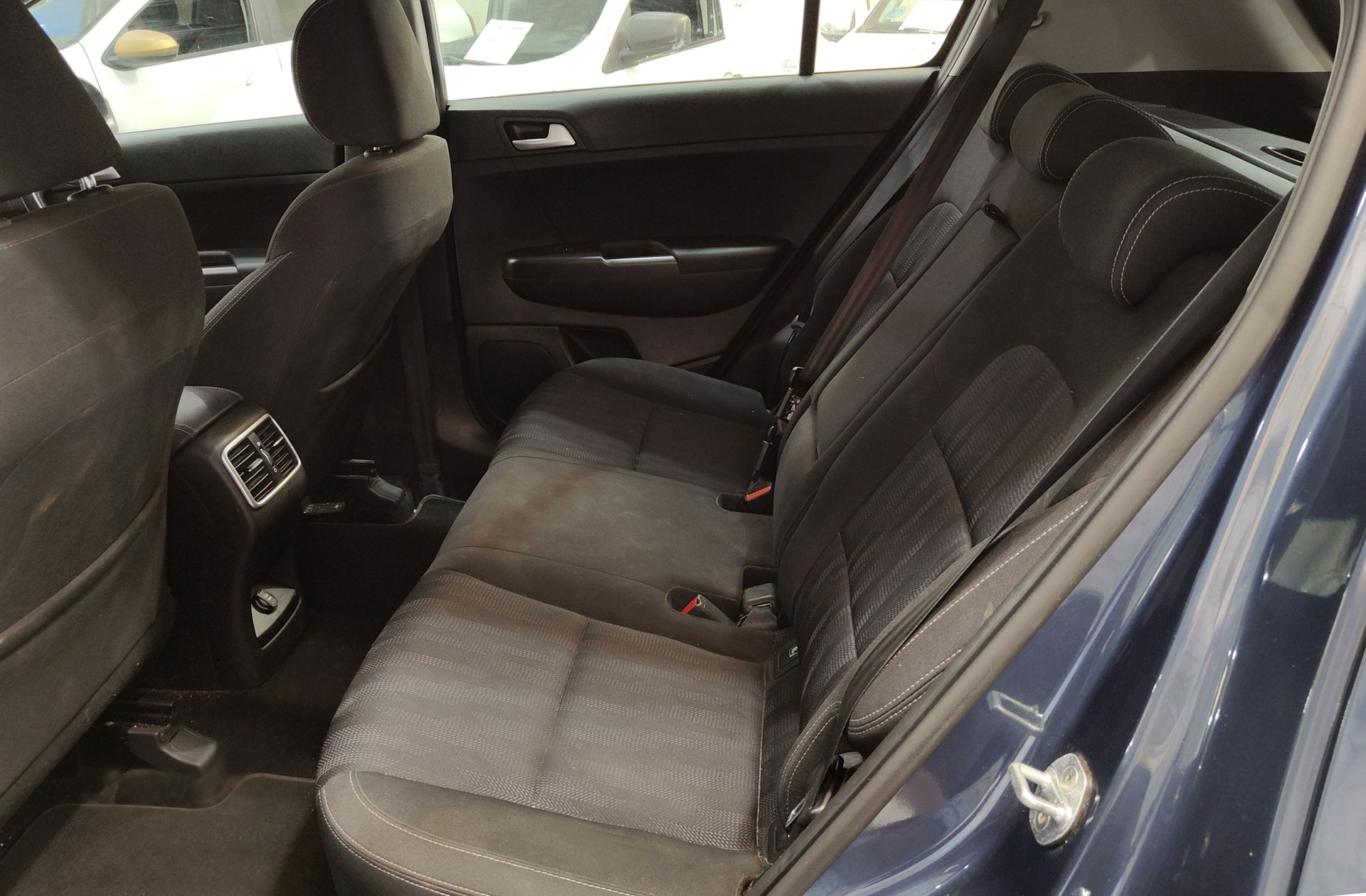 Kia Sportage 1.6 MHEV Concept 4x2 - foto 11