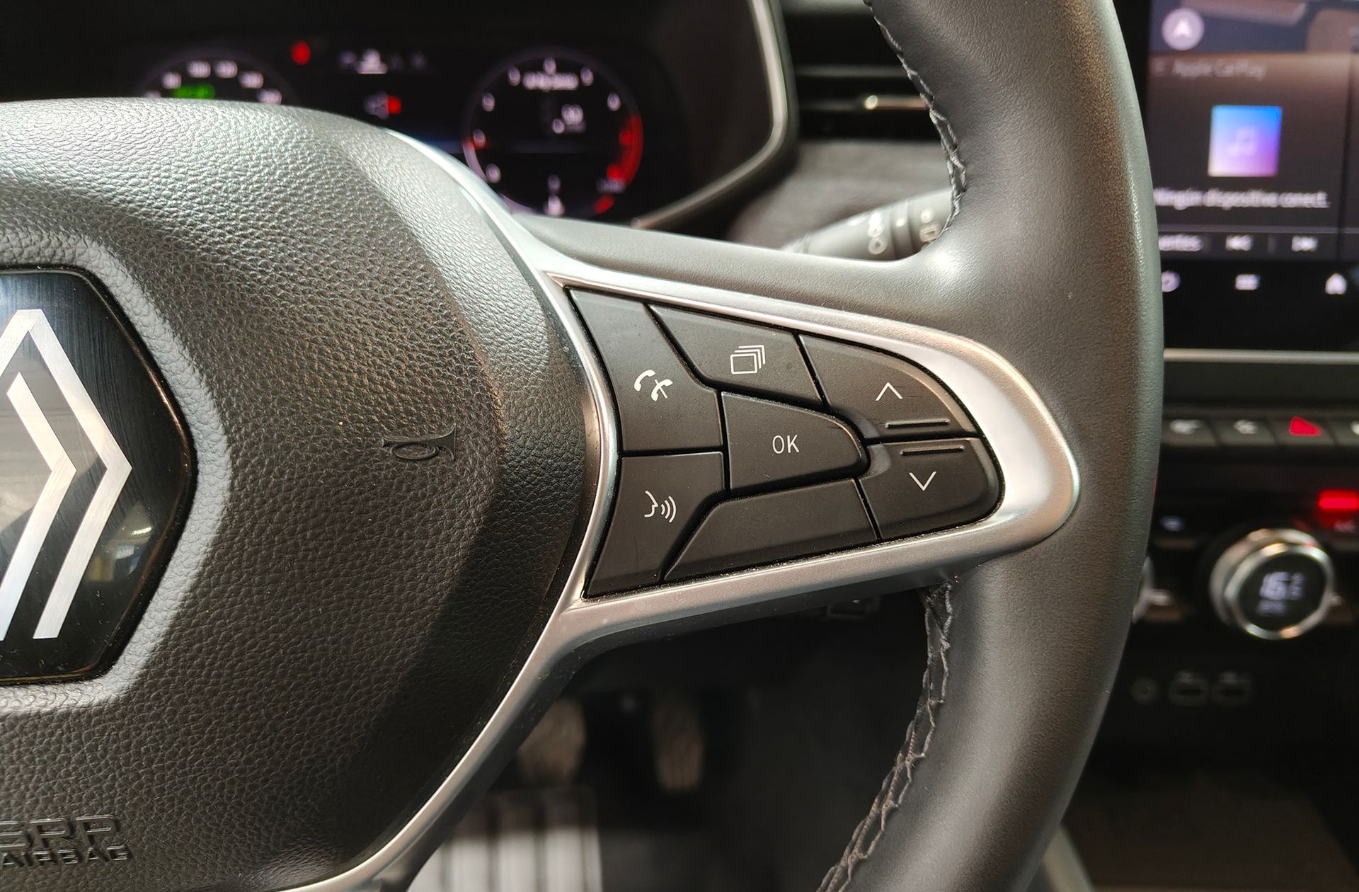 Renault Clio Techno TCe - foto 29