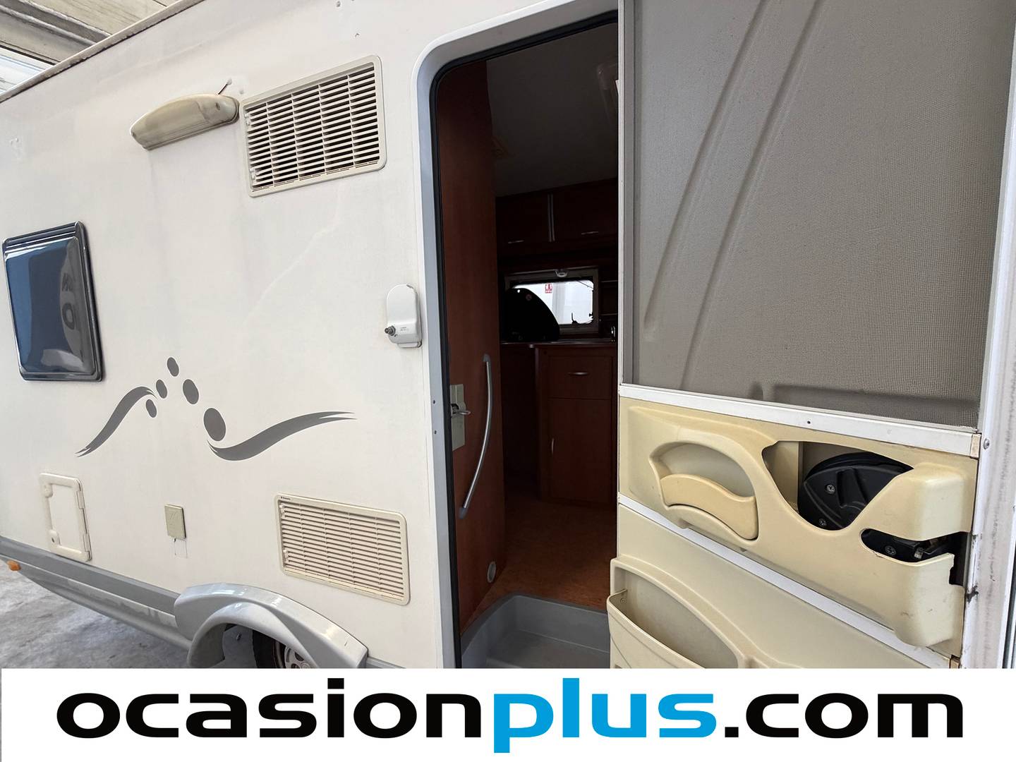 Foto Elnagh Duke 420L Elnagh Duke 420L 2.2D (101 CV) 4 Plazas siete plazas