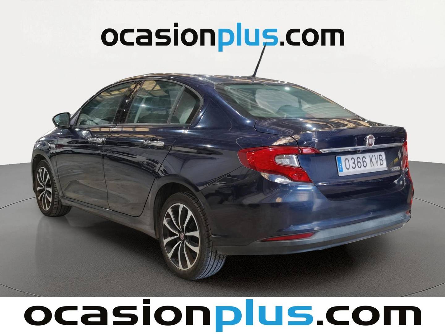 Foto delantera Fiat Tipo Fiat Tipo Sedan 1.4 16v Lounge (95 CV) derecha