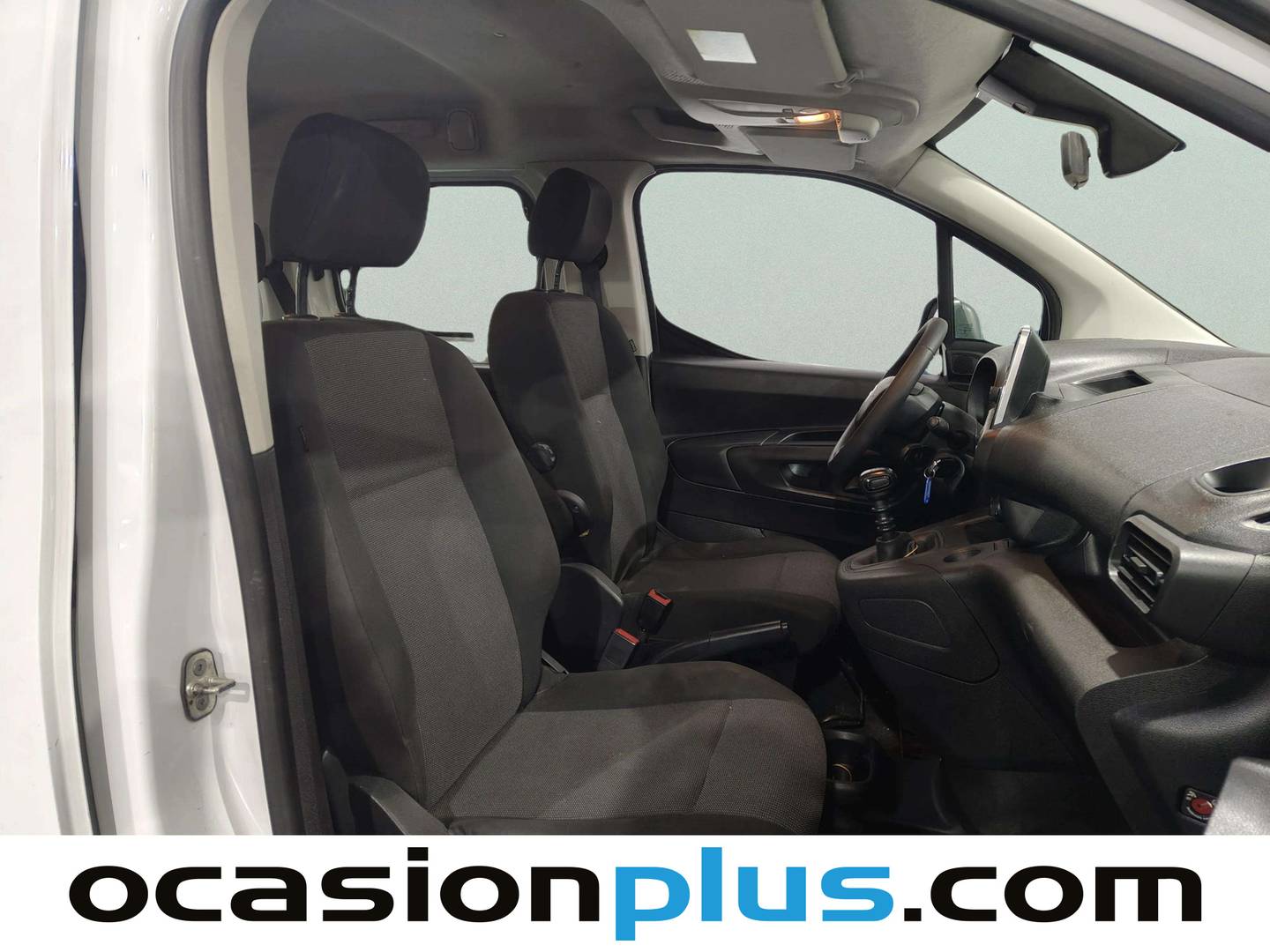 Foto Citroën Berlingo Citroen Berlingo BlueHDi 100 Talla M Live Pack (102 CV)