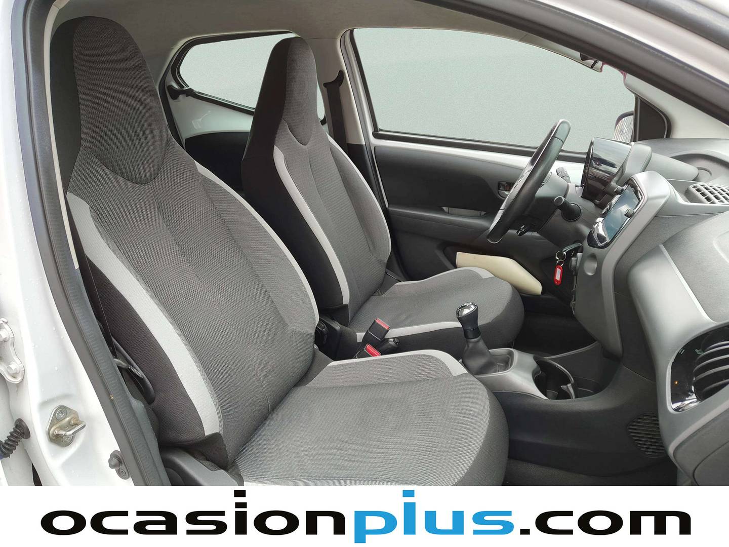 Foto Toyota Aygo Toyota Aygo 1.0 70 x-play (72 CV)