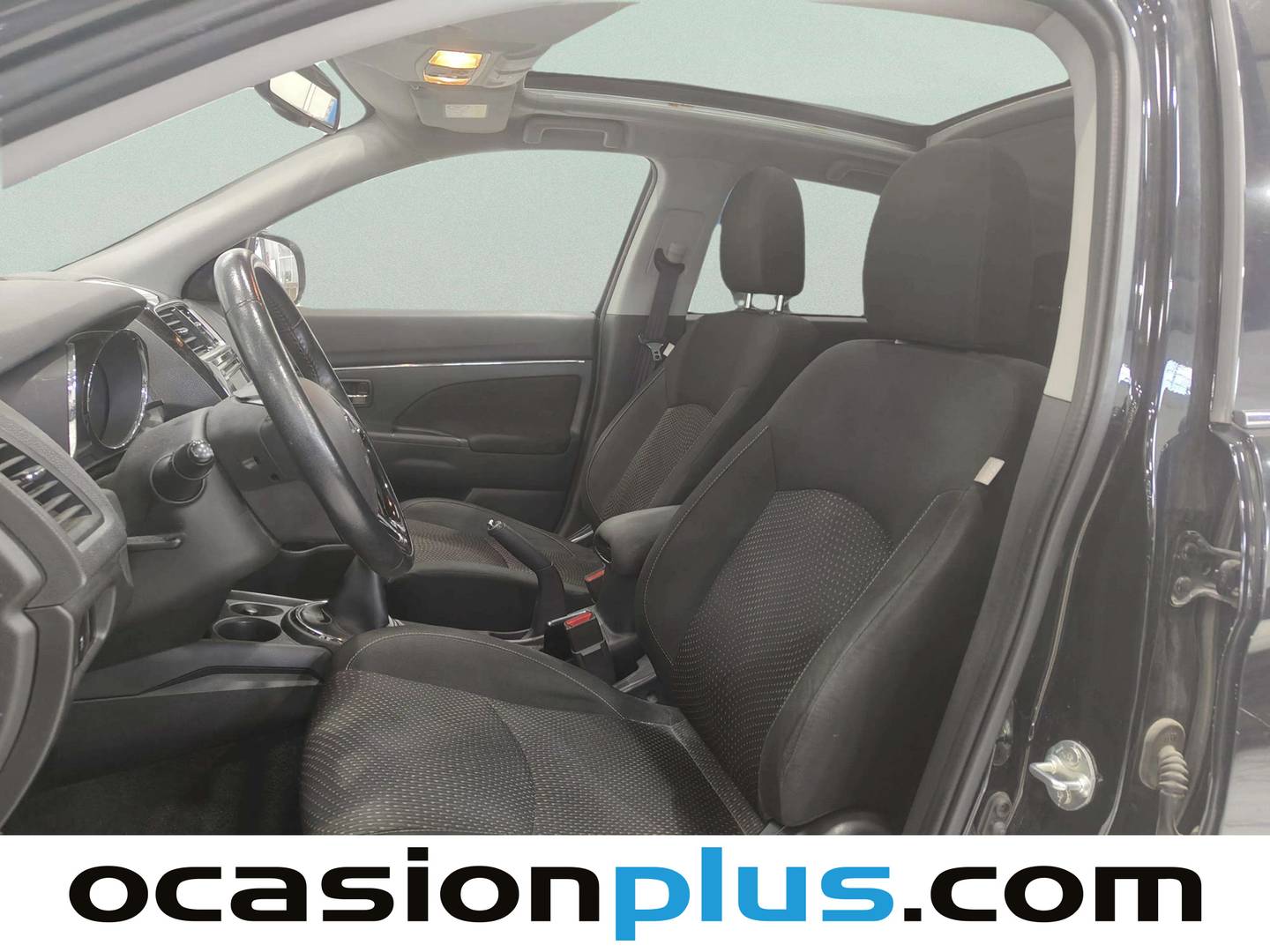 Foto asientos delanteros Mitsubishi ASX Mitsubishi ASX 160 MPI Motion (117 CV)