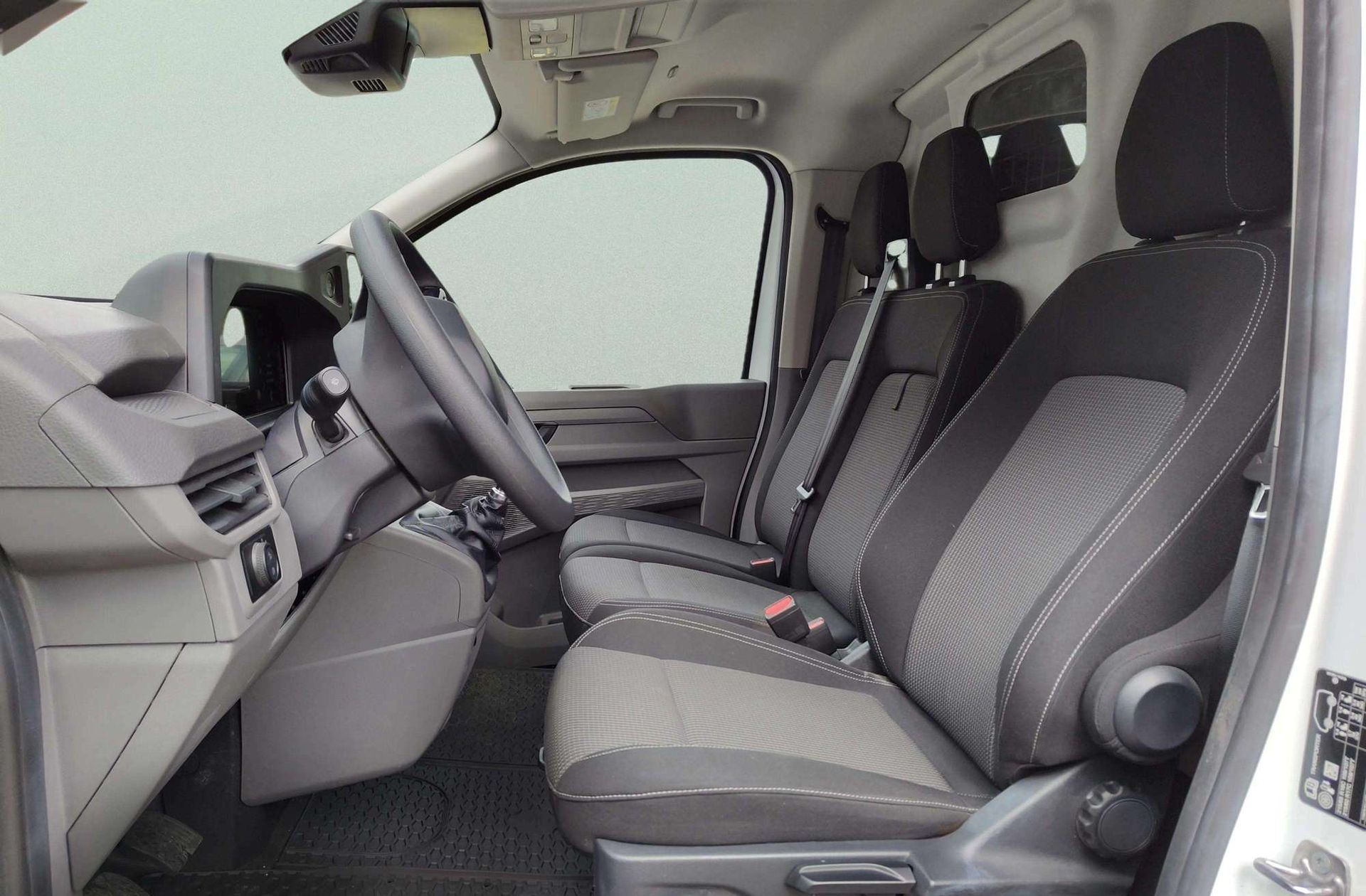 Volkswagen Transporter Furgon Batalla Corta TN 2.0 TDI - foto 14