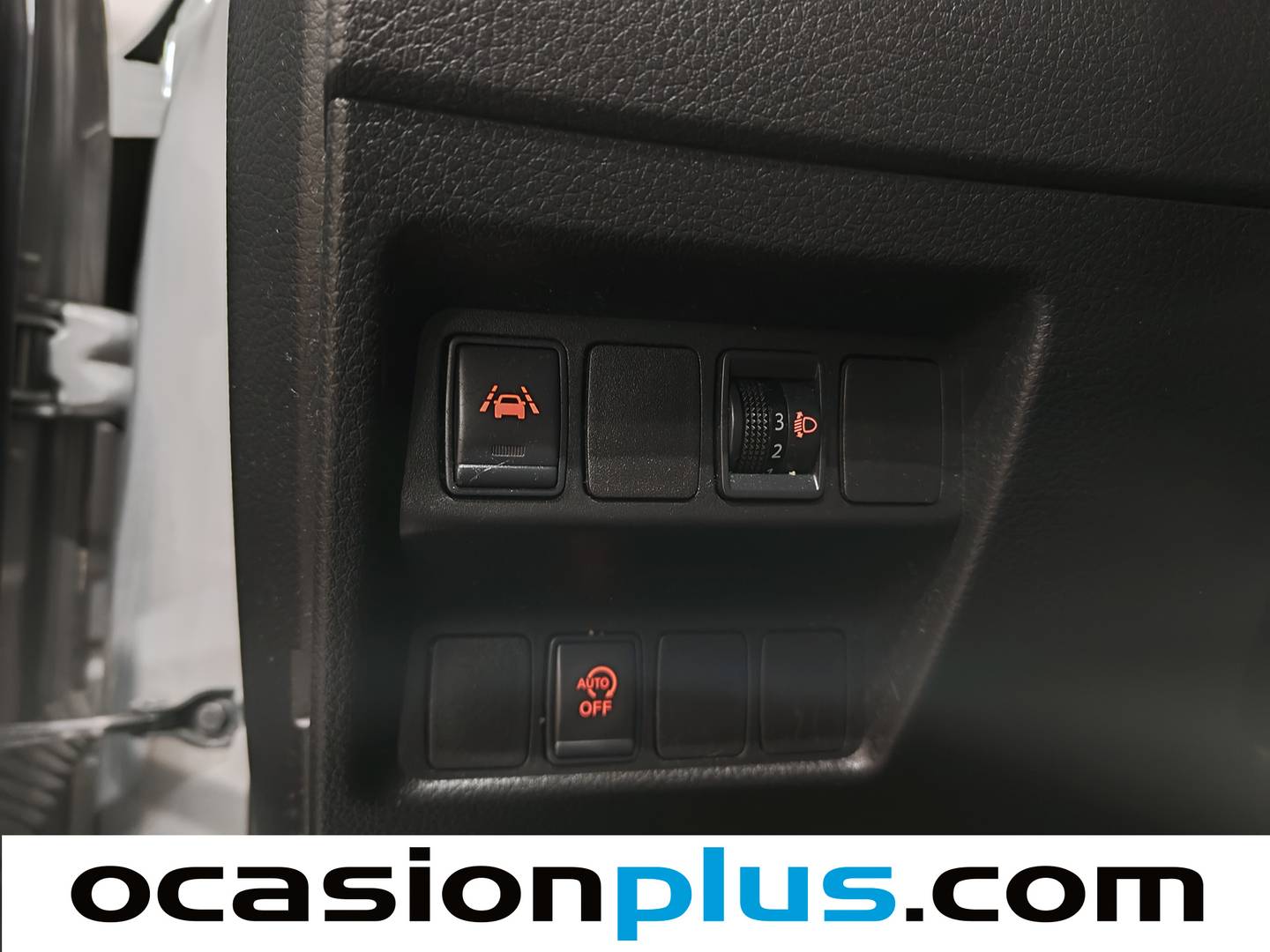 Acabados Nissan QASHQAI Nissan Qashqai DIG-T 115 N-Connecta  (115 CV)