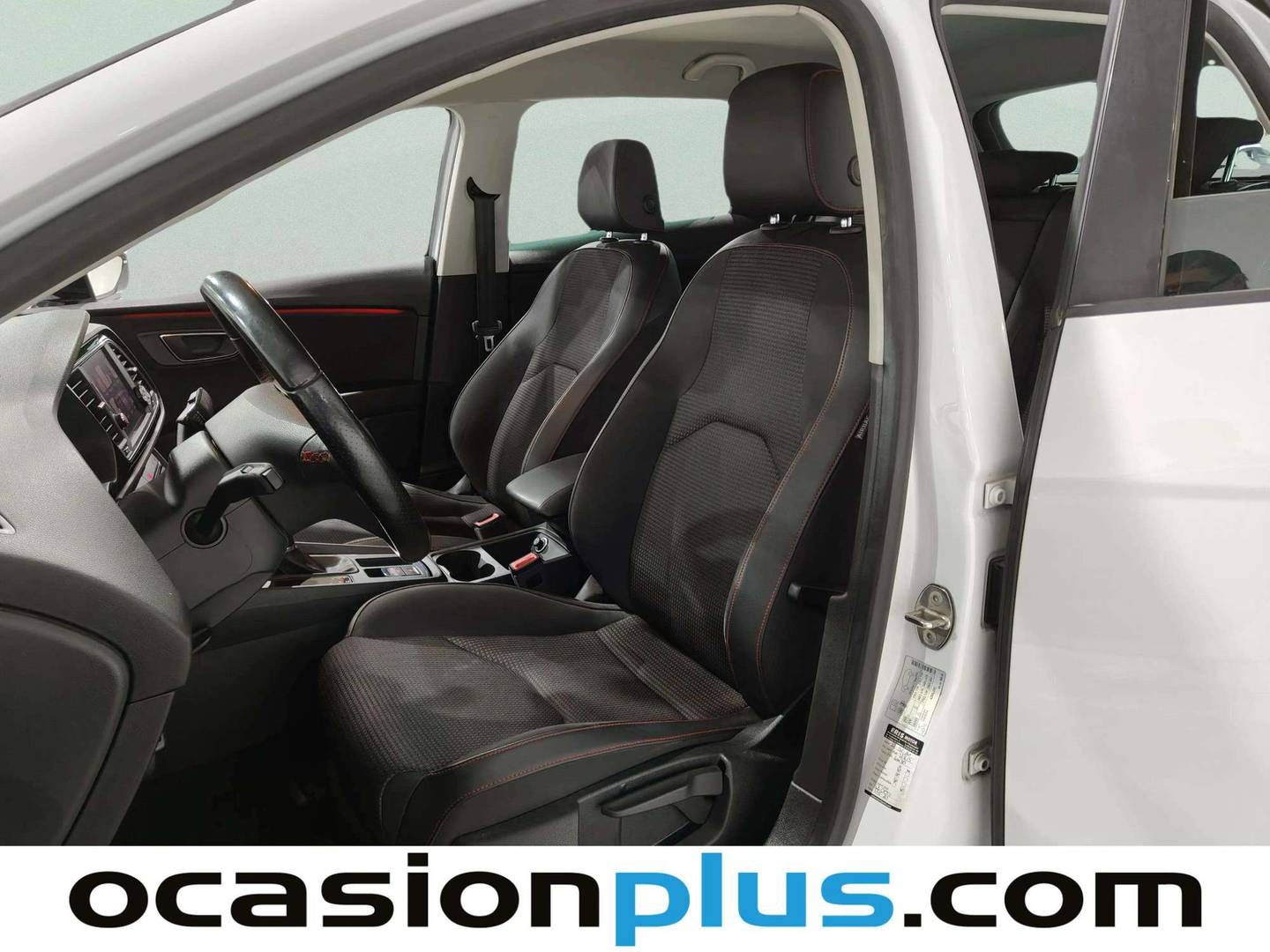 Foto Seat León SEAT León ST ST 2.0 TDI S&S FR DSG (150 CV)