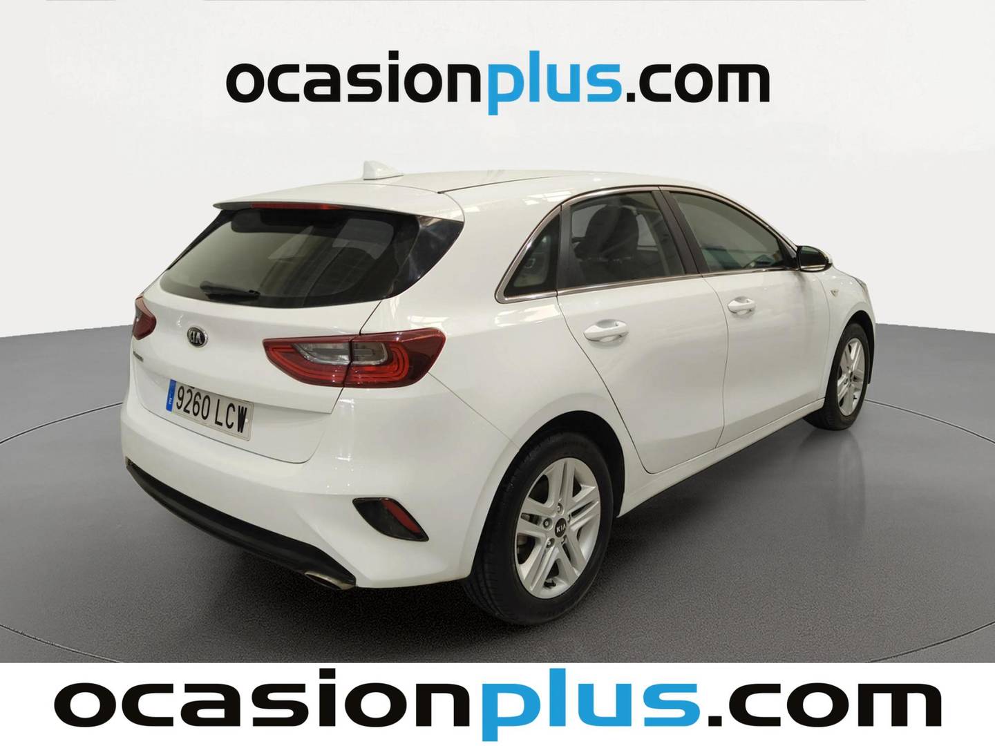 Foto trasera KIA Ceed KIA Ceed 1.4 T-GDi Drive (140 CV) derecha