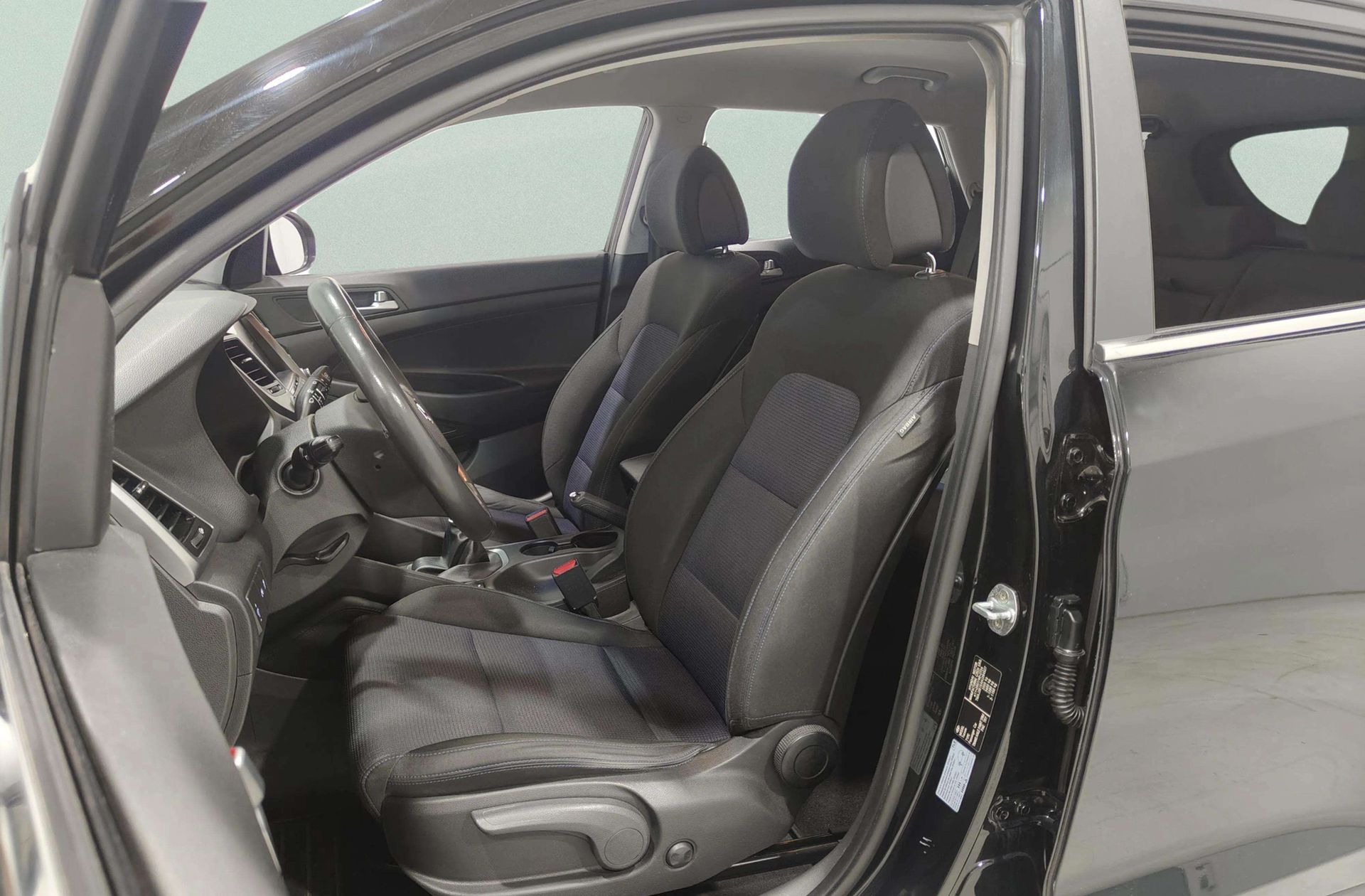 Hyundai Tucson 1.7 CRDi BlueDrive Tecno 4x2 - foto 15