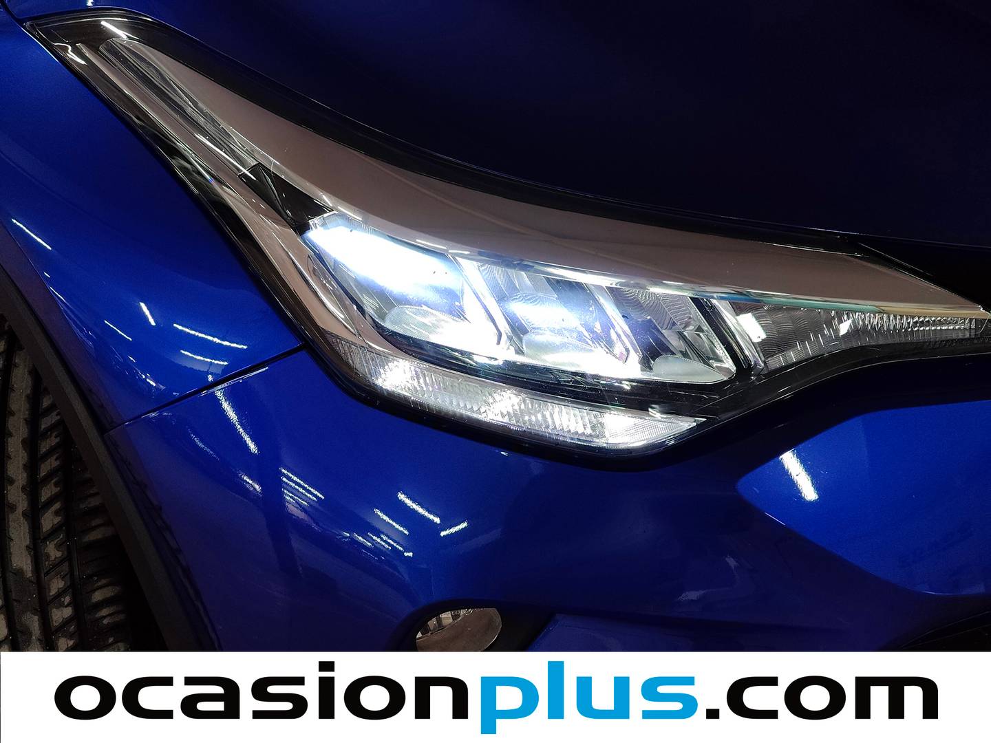 Foto Toyota C-HR Toyota C-HR 1.8 125H Advance (122 CV)