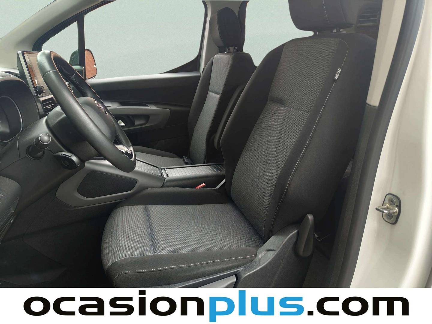 Foto asientos delanteros Toyota Proace City Verso Toyota Proace City Verso Verso 1.2 Family Active L1 (110 CV)