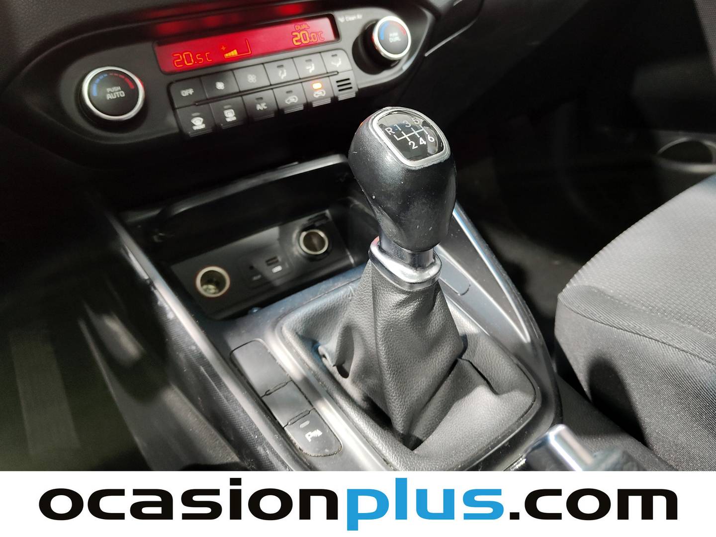 KIA Carens KIA Carens 1.7 CRDi Eco-Dynamics Emotion (136 CV)  7 Plazas de segunda mano