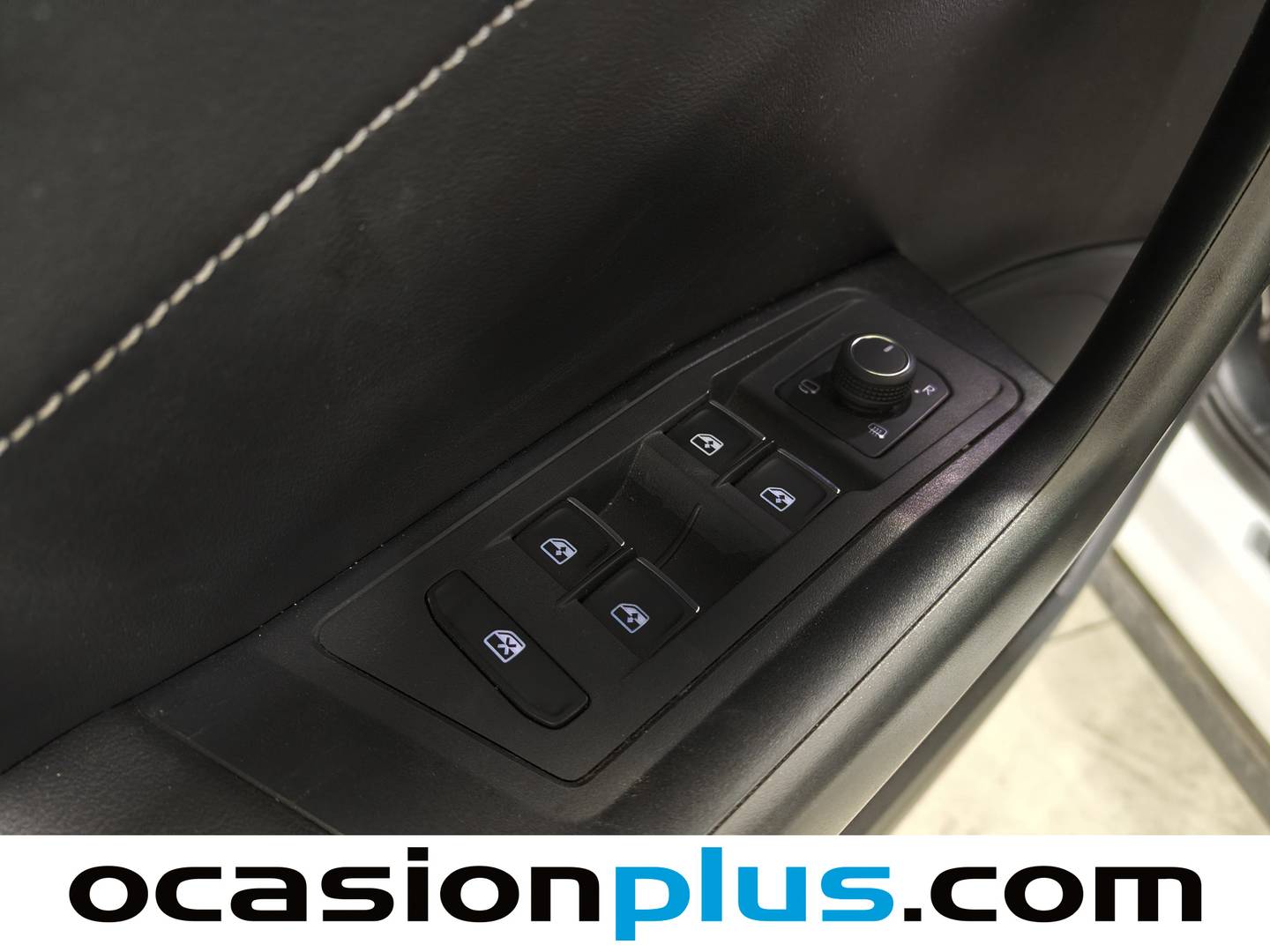 Foto Volkswagen T-Roc Volkswagen T-Roc R-Line 1.5 TSI (150 CV) DSG