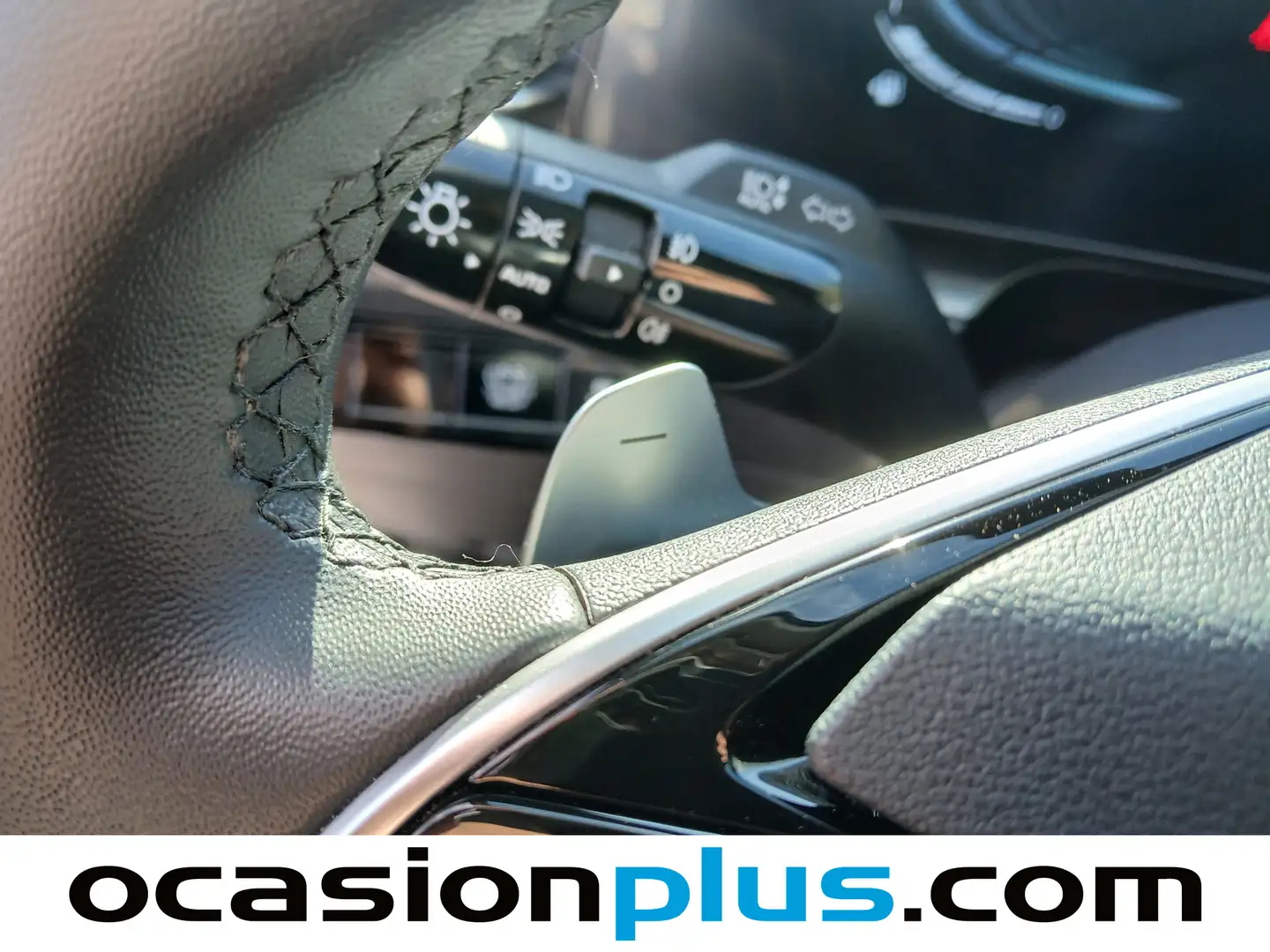 Foto KIA Niro Kia Niro 1.6 GDi HEV Drive (141 CV)