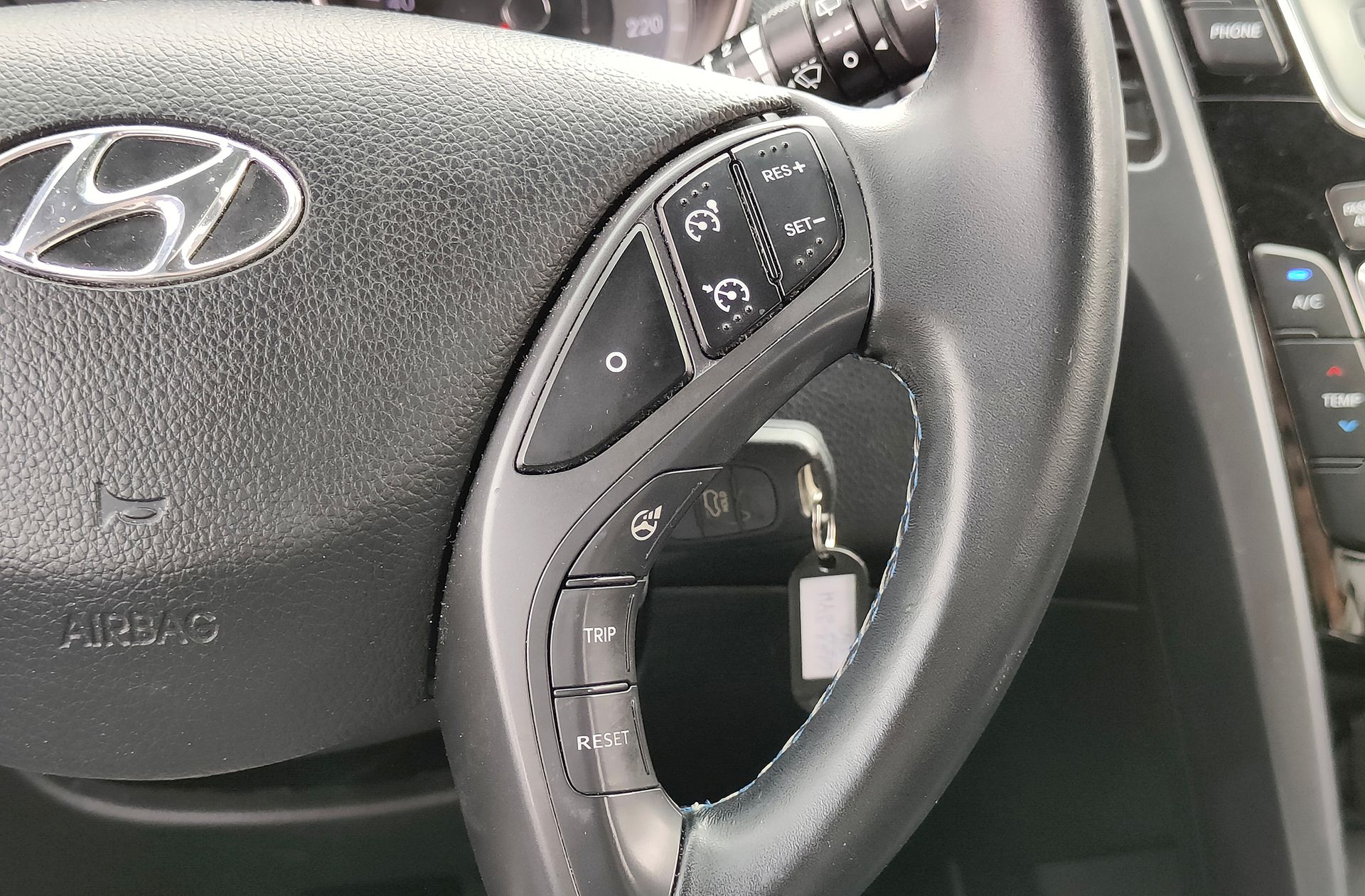 Hyundai i30 1.4 MPI BlueDrive Go! - foto 26