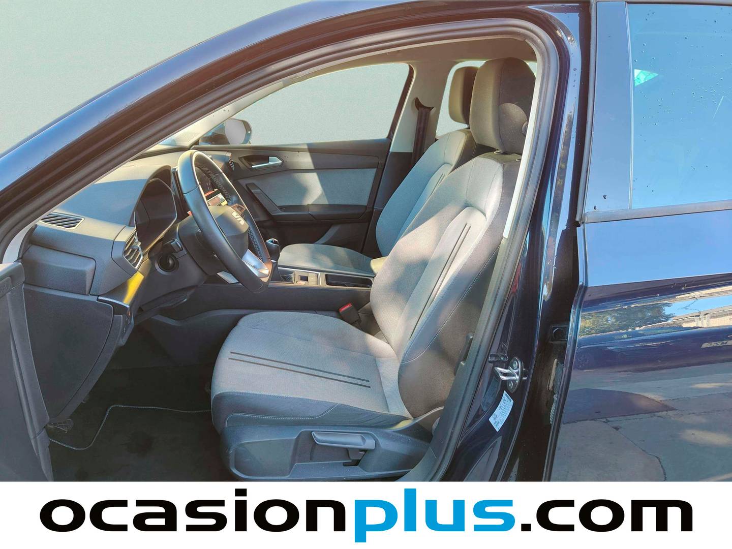 Foto asientos delanteros Seat León Seat León 1.5 TSI S&S Style Go S (130 CV)