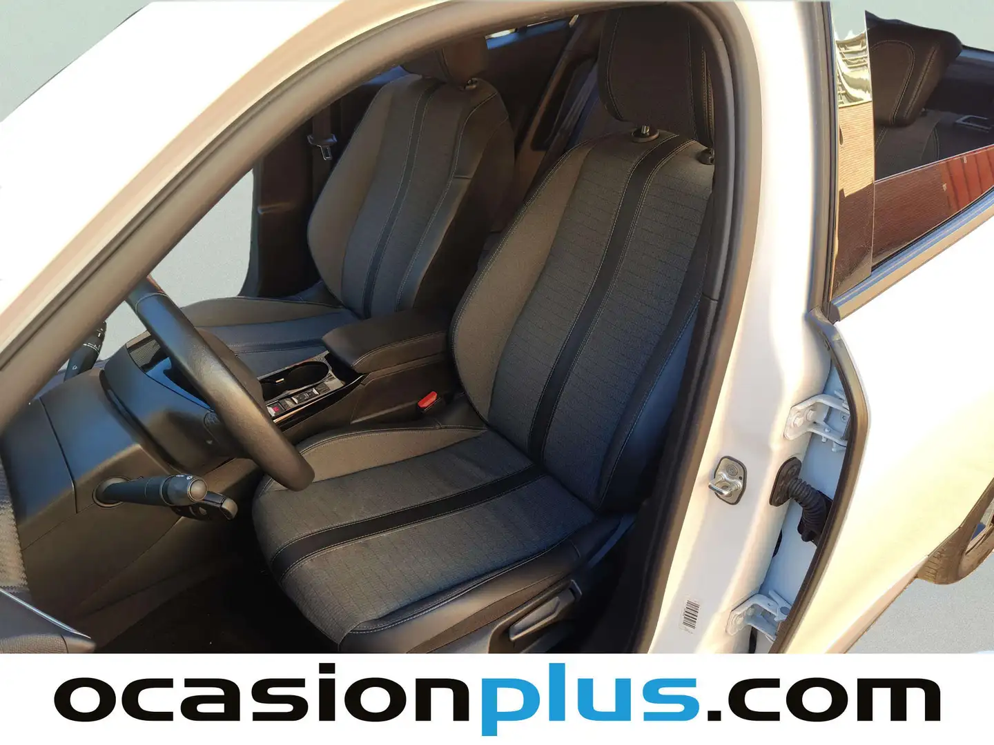 Foto Peugeot 2008 Peugeot 2008 PureTech 100 S&S Allure (100 CV)