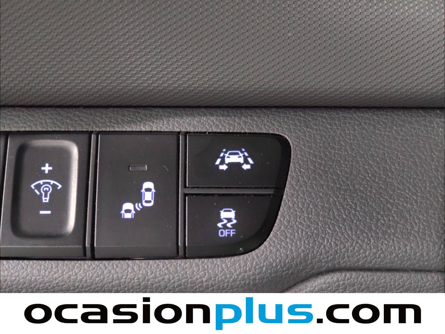 Foto Hyundai IONIQ Hyundai Ioniq 1.6 GDI HEV Style DCT (141 CV)