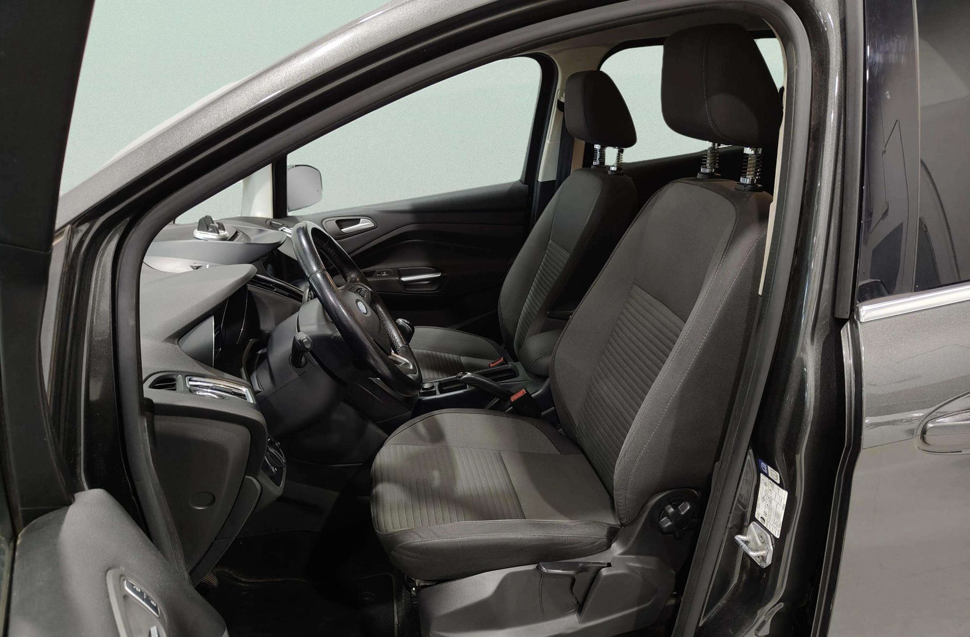 Ford Grand C-Max 1.5 TDCi Titanium - foto 12