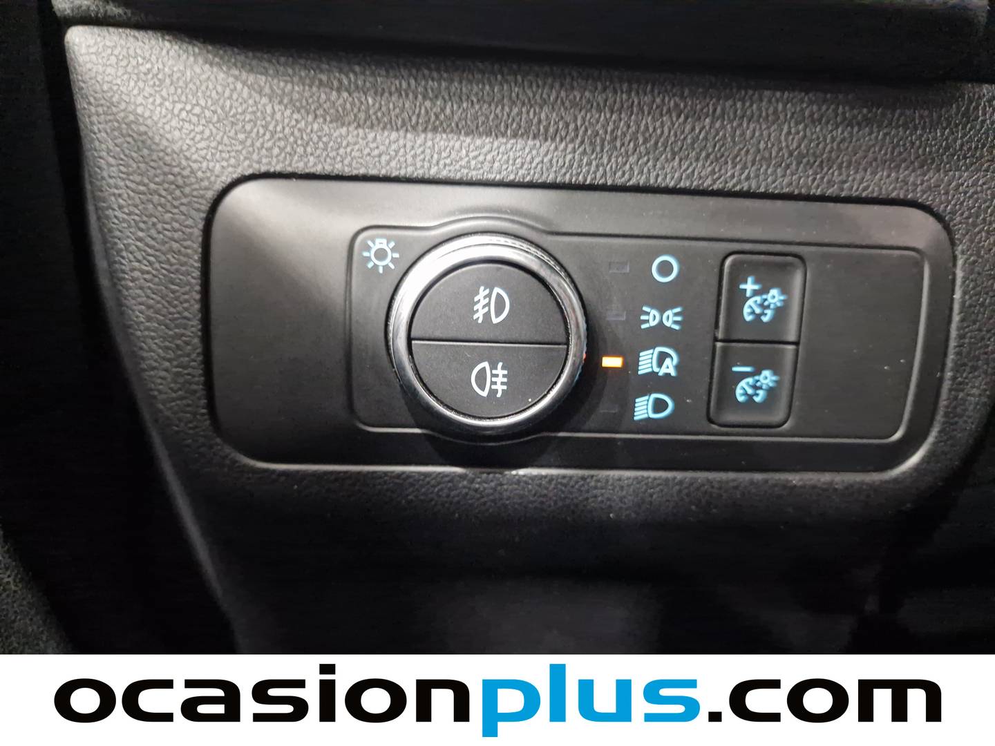 Acabados Ford Kuga Ford Kuga 1.5 EcoBlue ST-Line (120 CV)