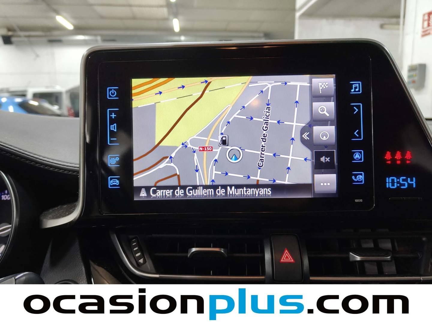 Foto Toyota C-HR Toyota C-HR 1.8 125H Advance (122 CV)