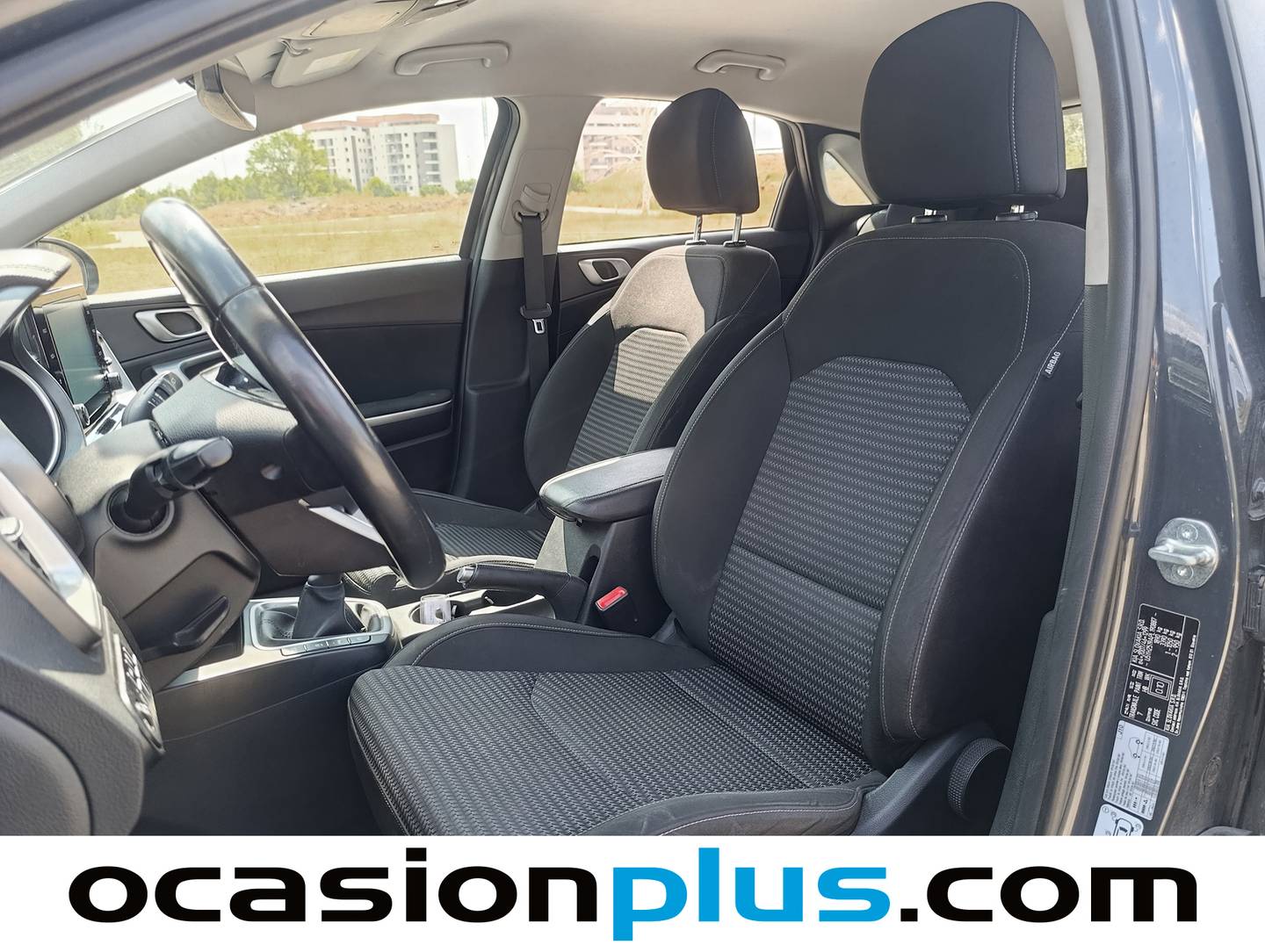 Foto asientos delanteros KIA Ceed KIA Ceed 1.6 MHEV iMT Drive (136 CV)