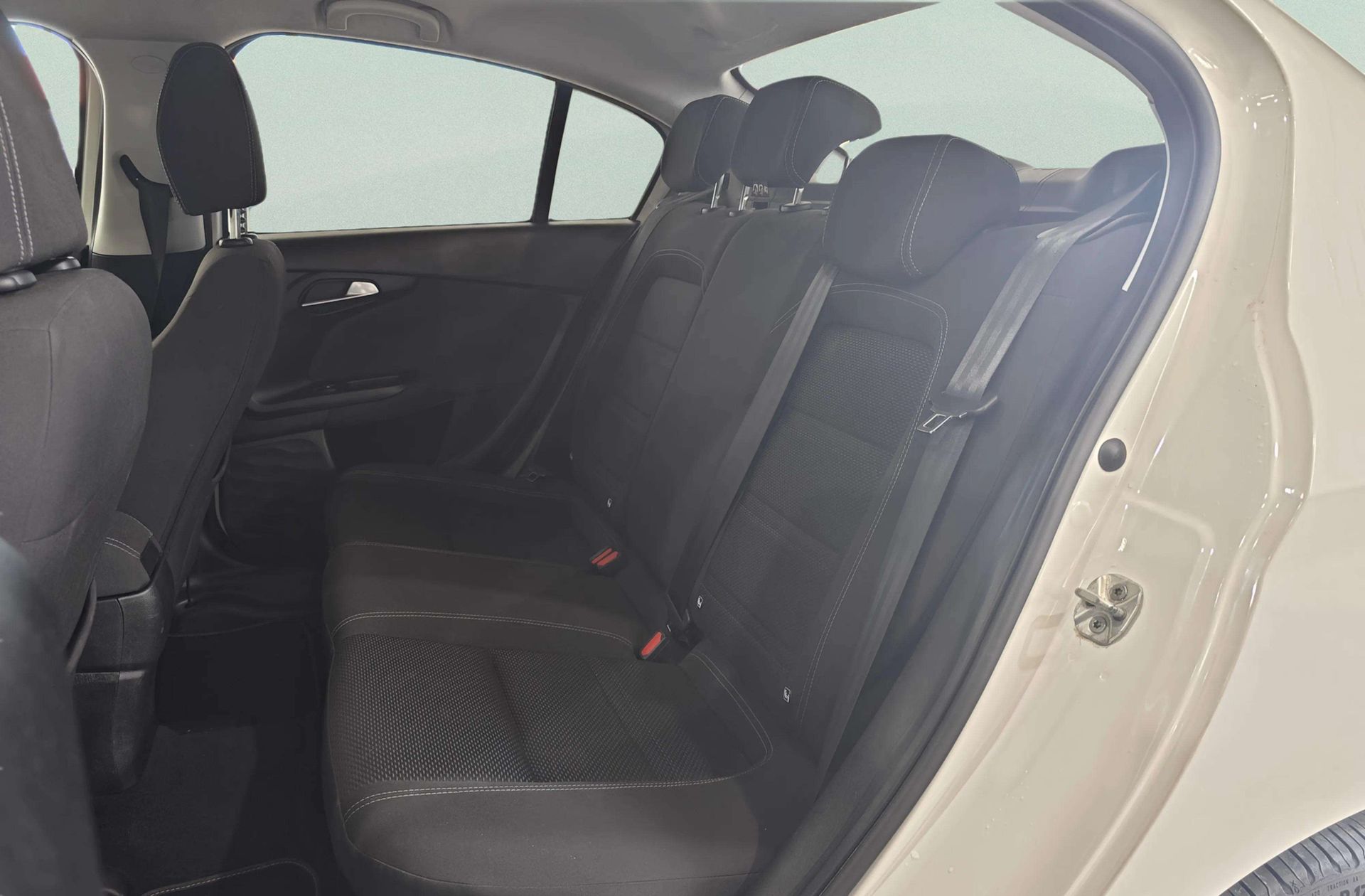Fiat Tipo Sedan 1.3 MultiJet Lounge - foto 10