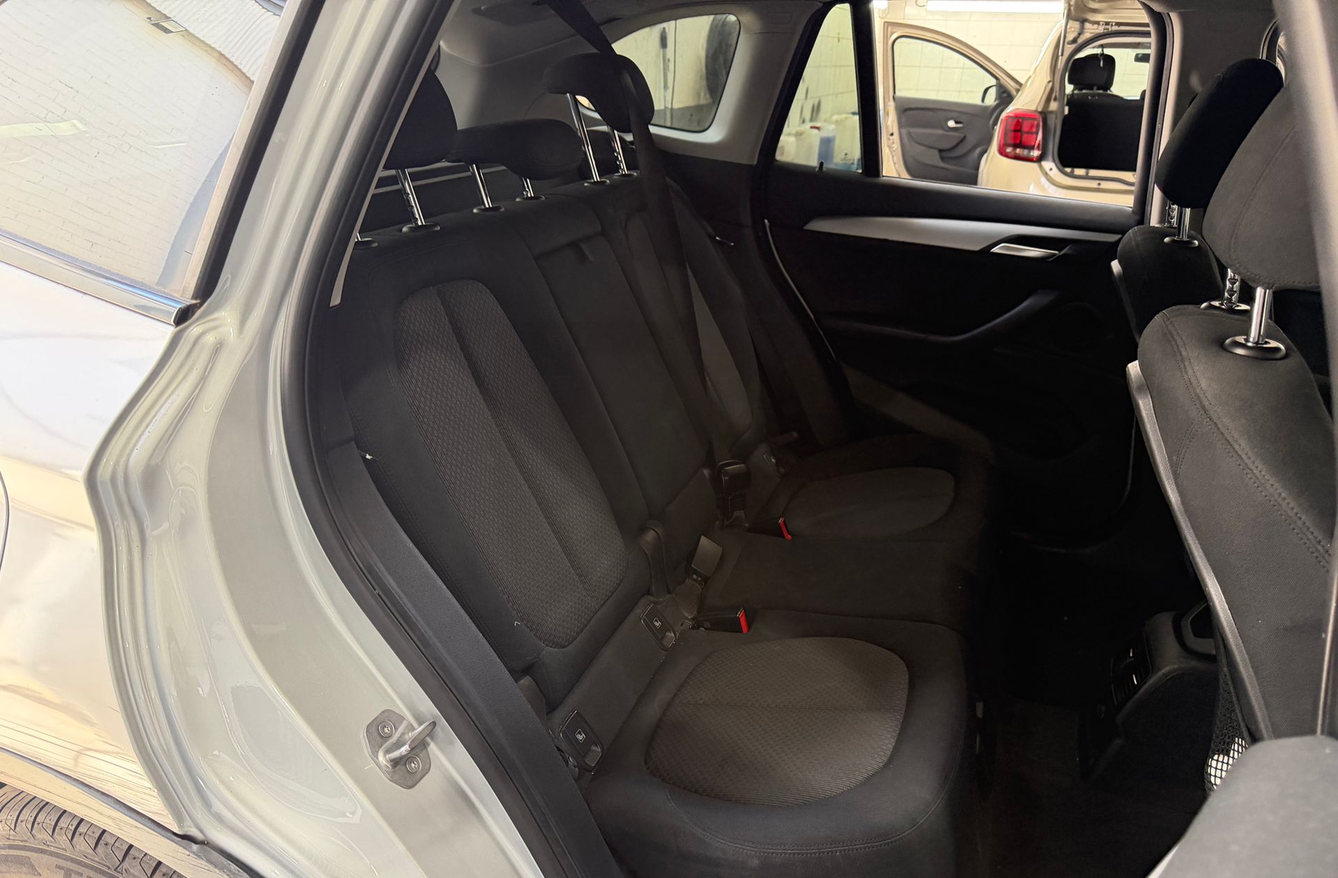 BMW X1 sDrive18d - foto 19