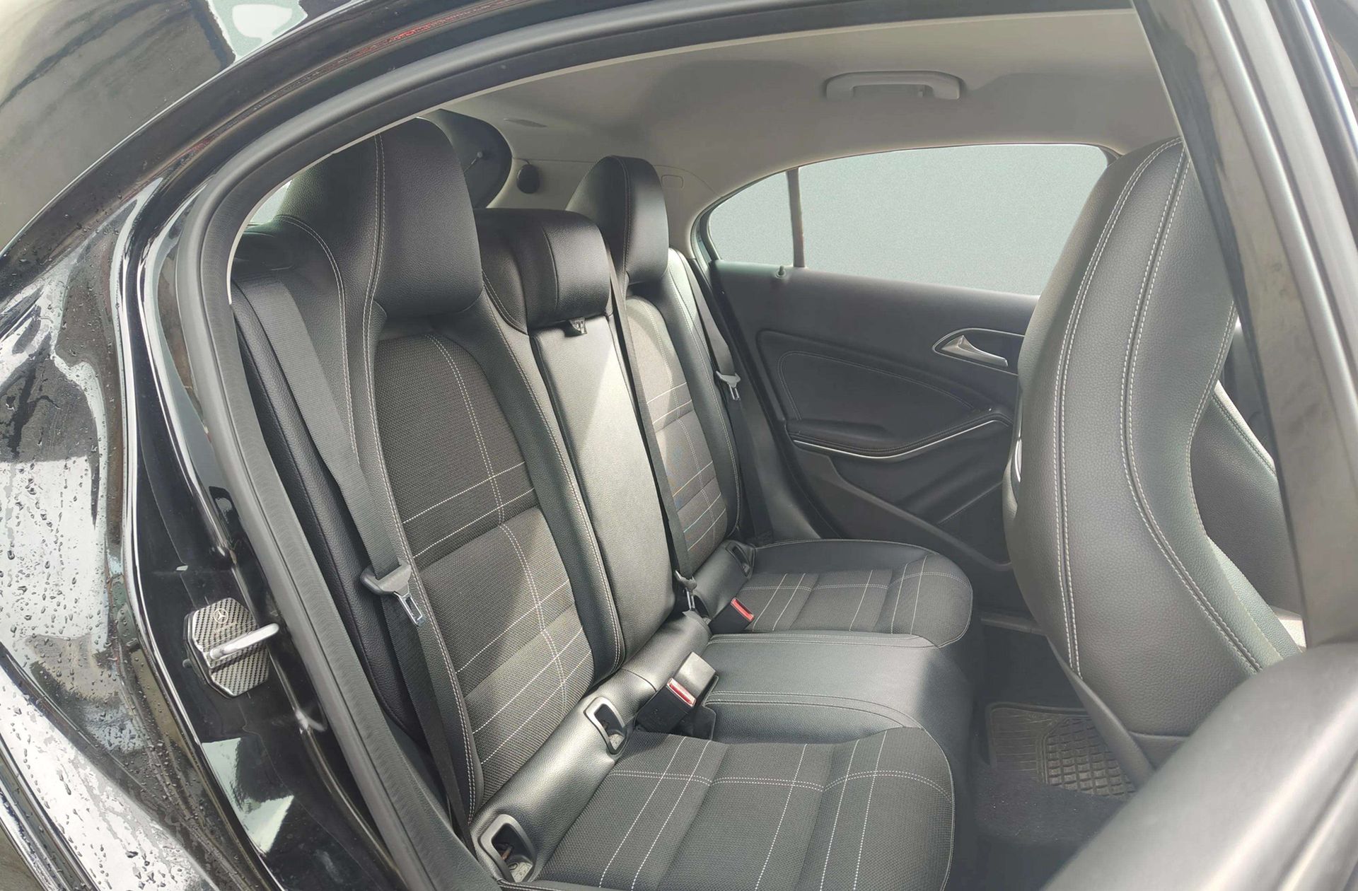 Mercedes-Benz Clase A 200 d Urban - foto 14
