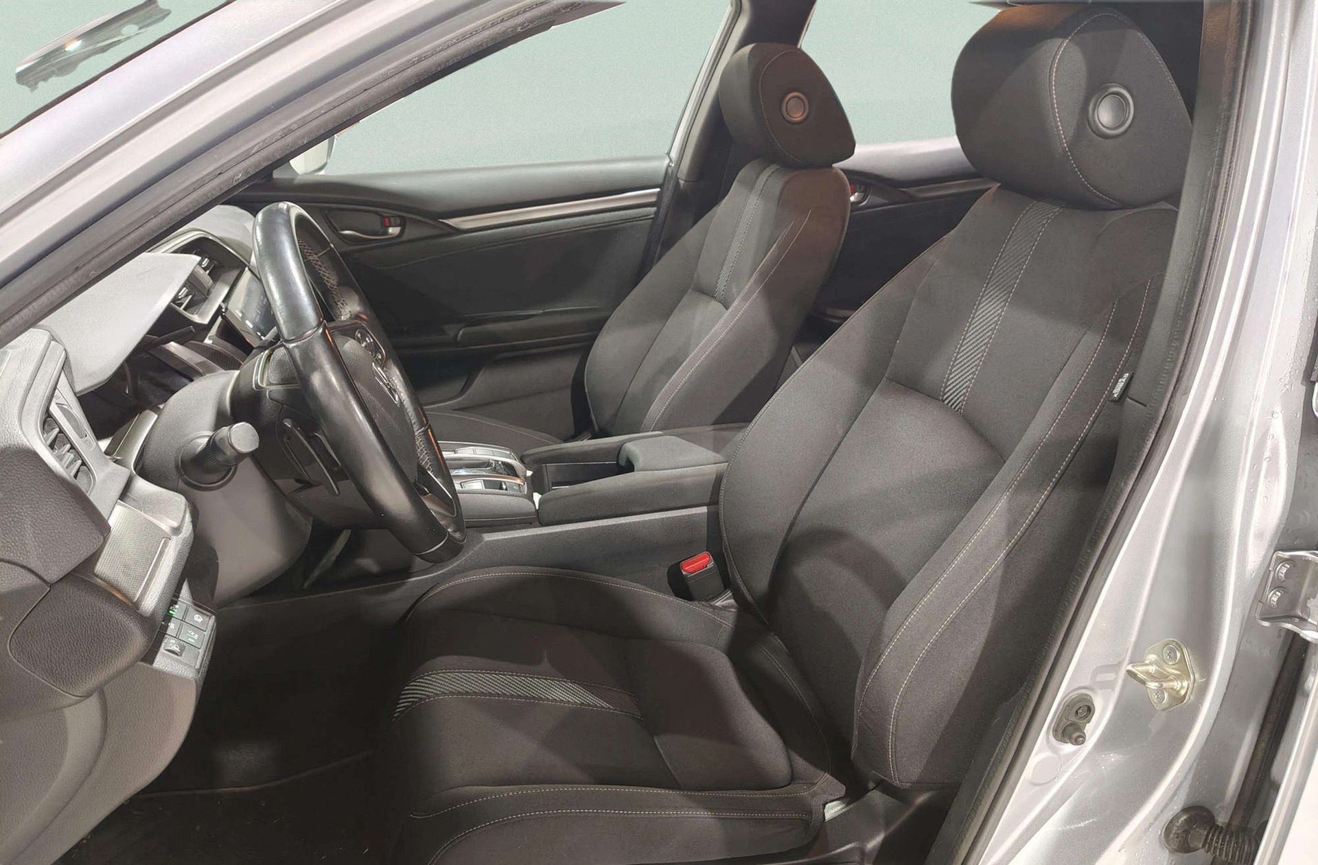 Honda Civic 1.0 I-VTEC Elegance CVT - foto 11